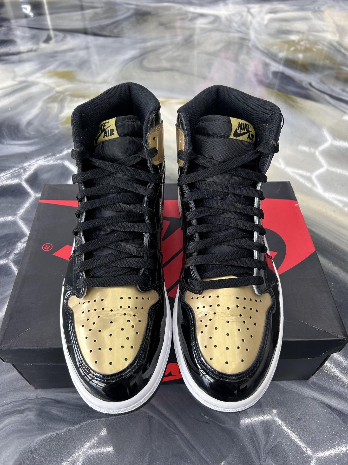 Jordan 1 "Gold Toe" Used Size 11.5