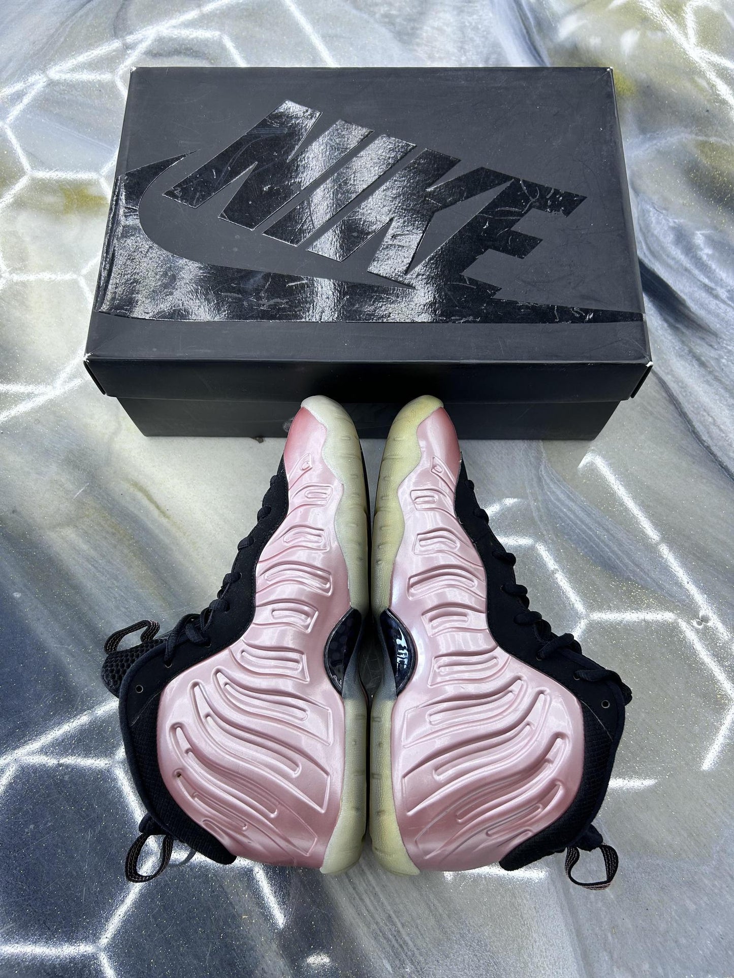 Nike Foamposite "Rust Pink" Used Size 7Y/8.5W