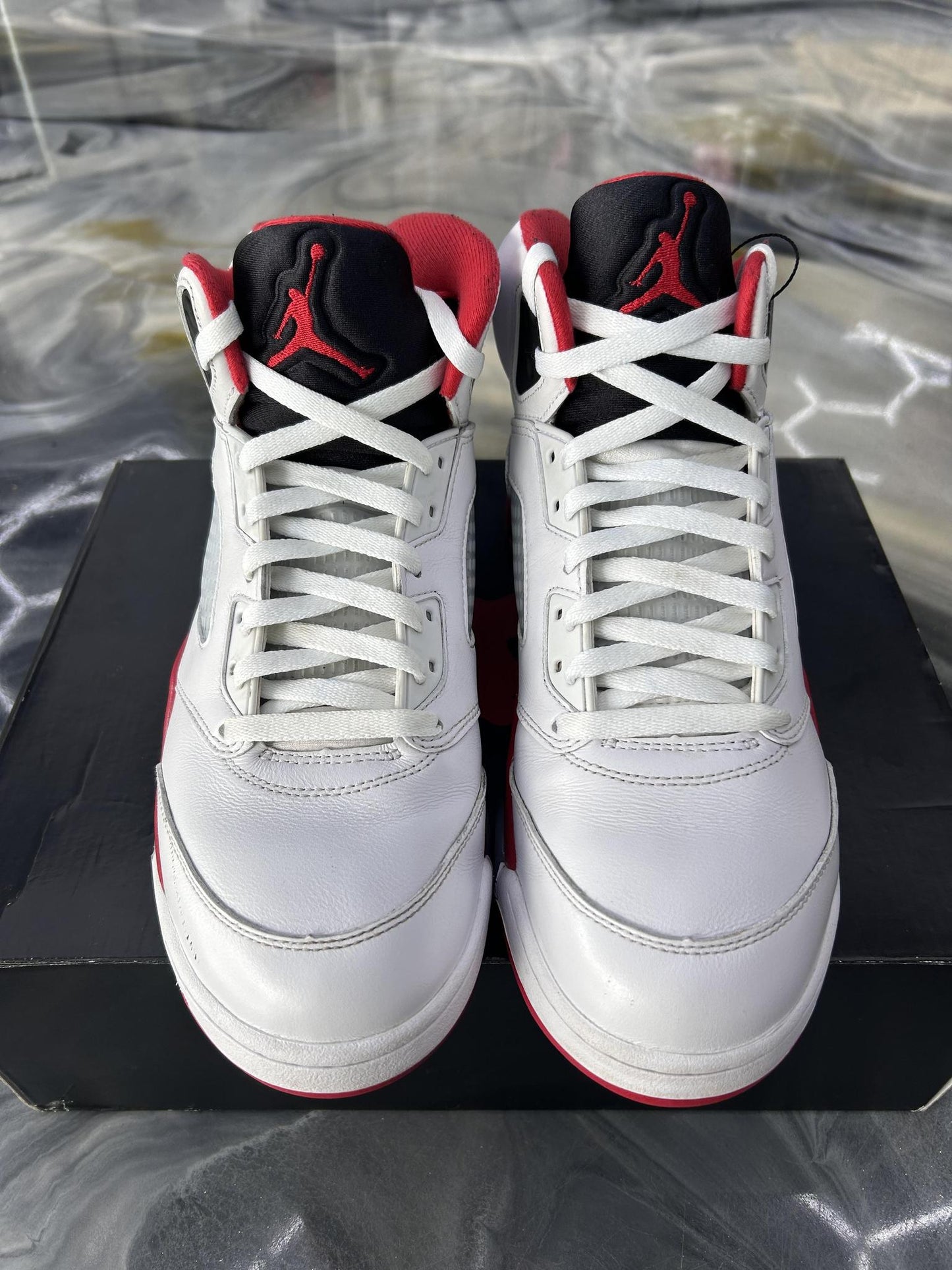 Jordan 5 "Fire Red" Used Size 11.5
