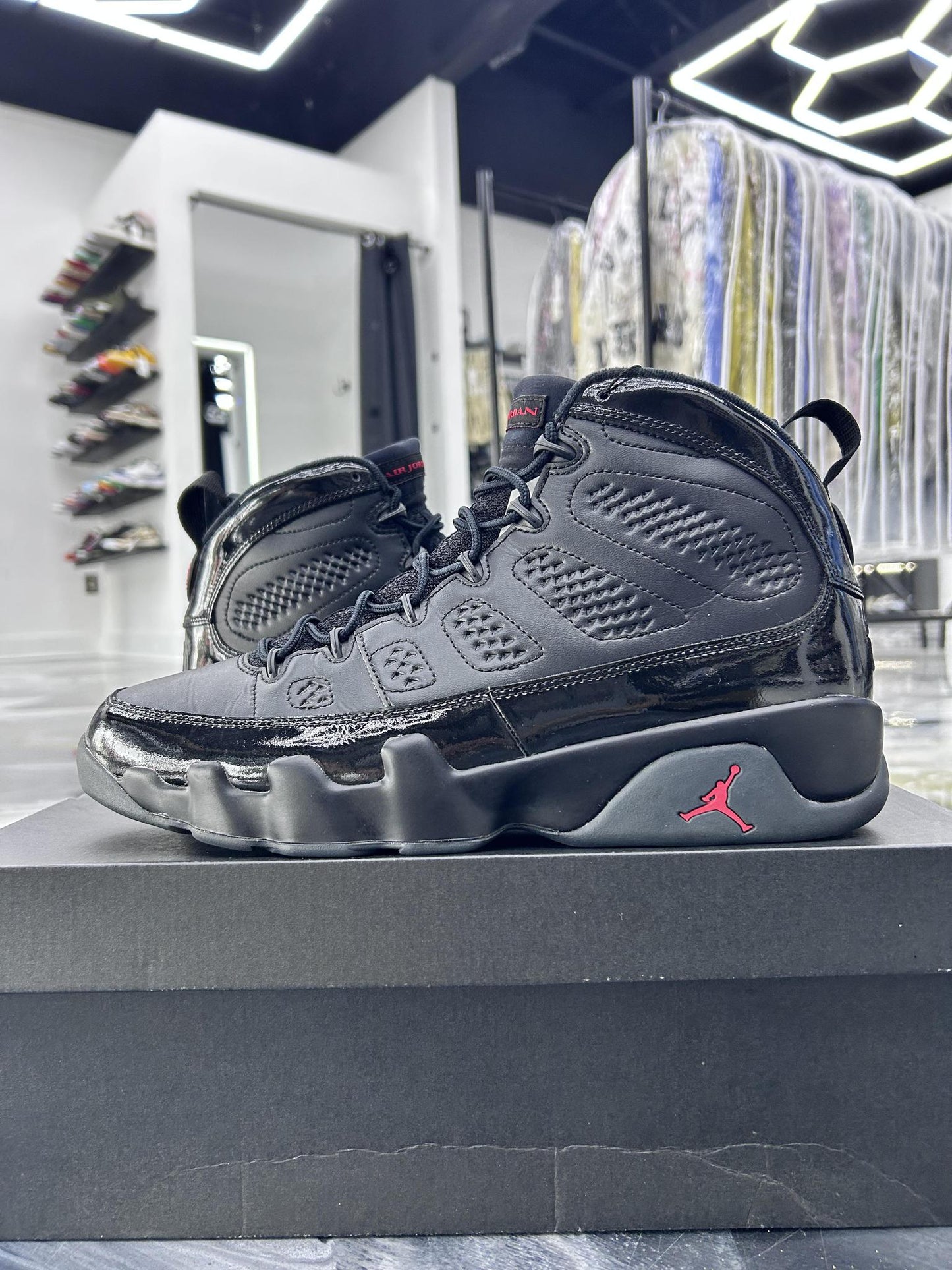 Jordan 9 Bred Patent Used Size 12