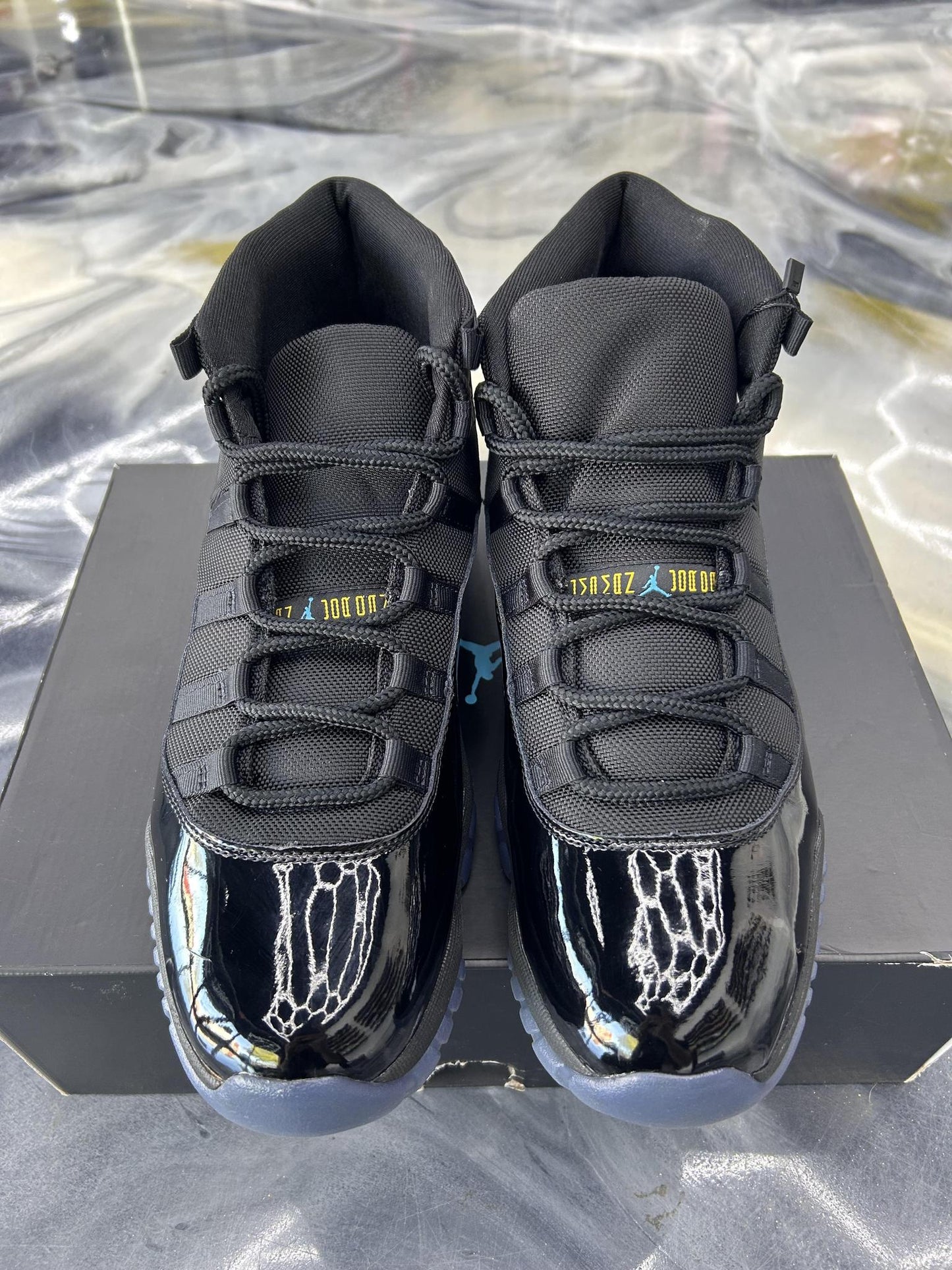 Jordan 11 "Gamma" Used Size 13