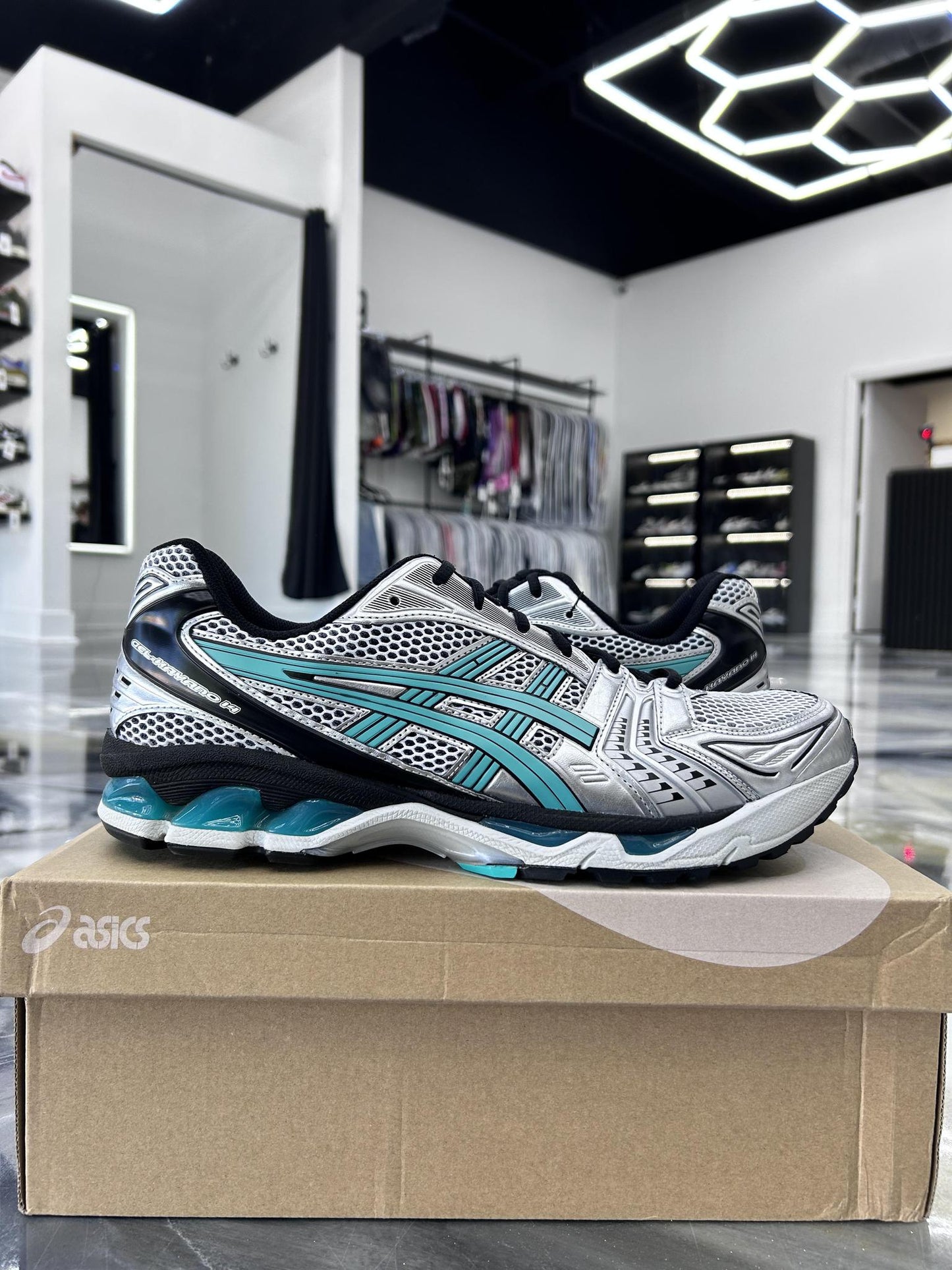 Asics Kayano 14 "Waterfall Grey" Used Size 13