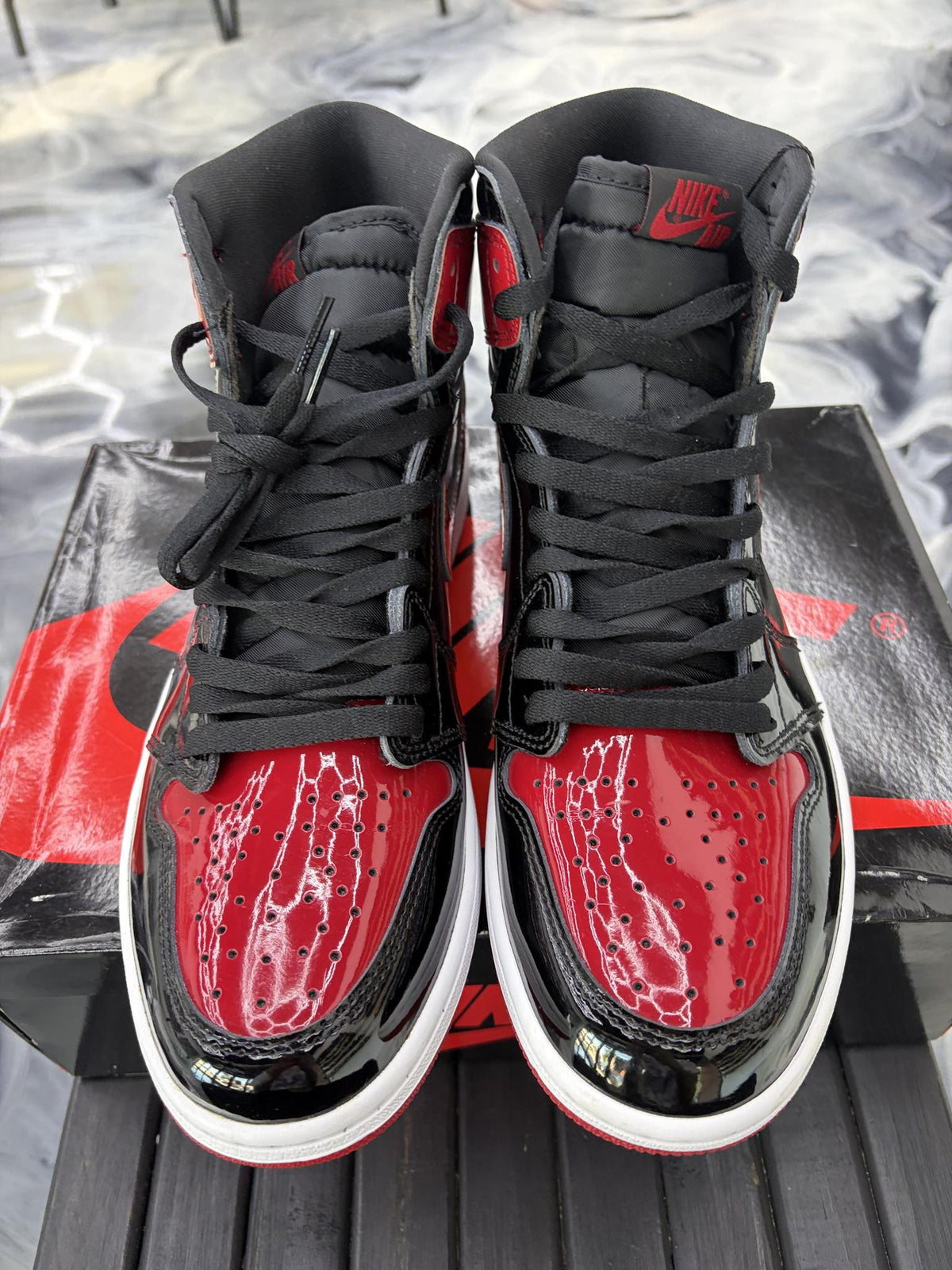 Jordan 1 "Bred Patent" Used Size 11