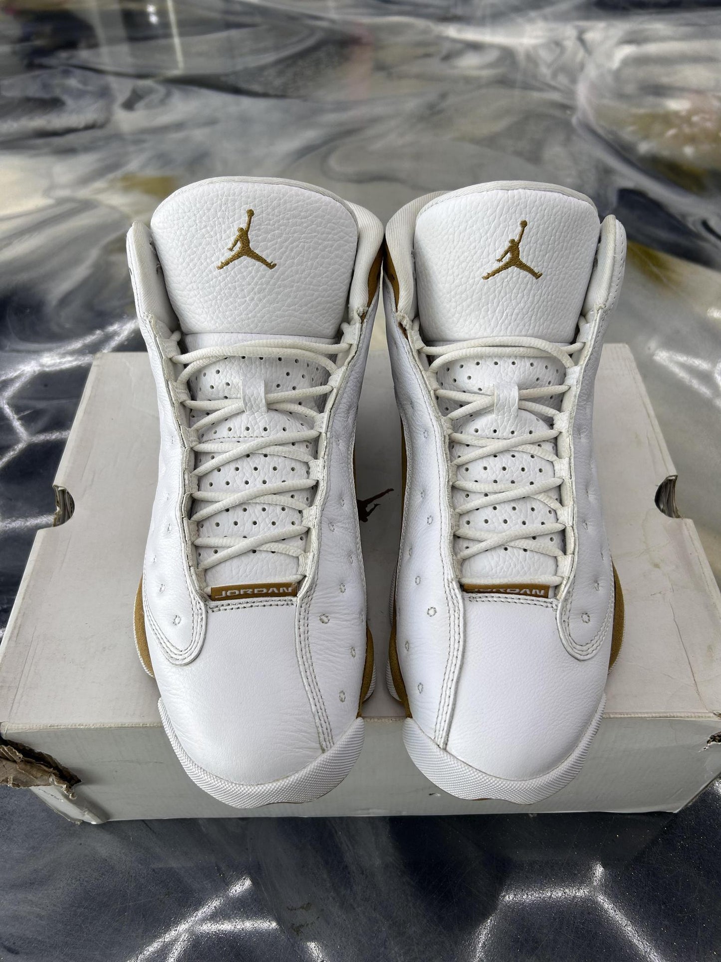 Jordan 13 "Wheat" Used Size 11.5