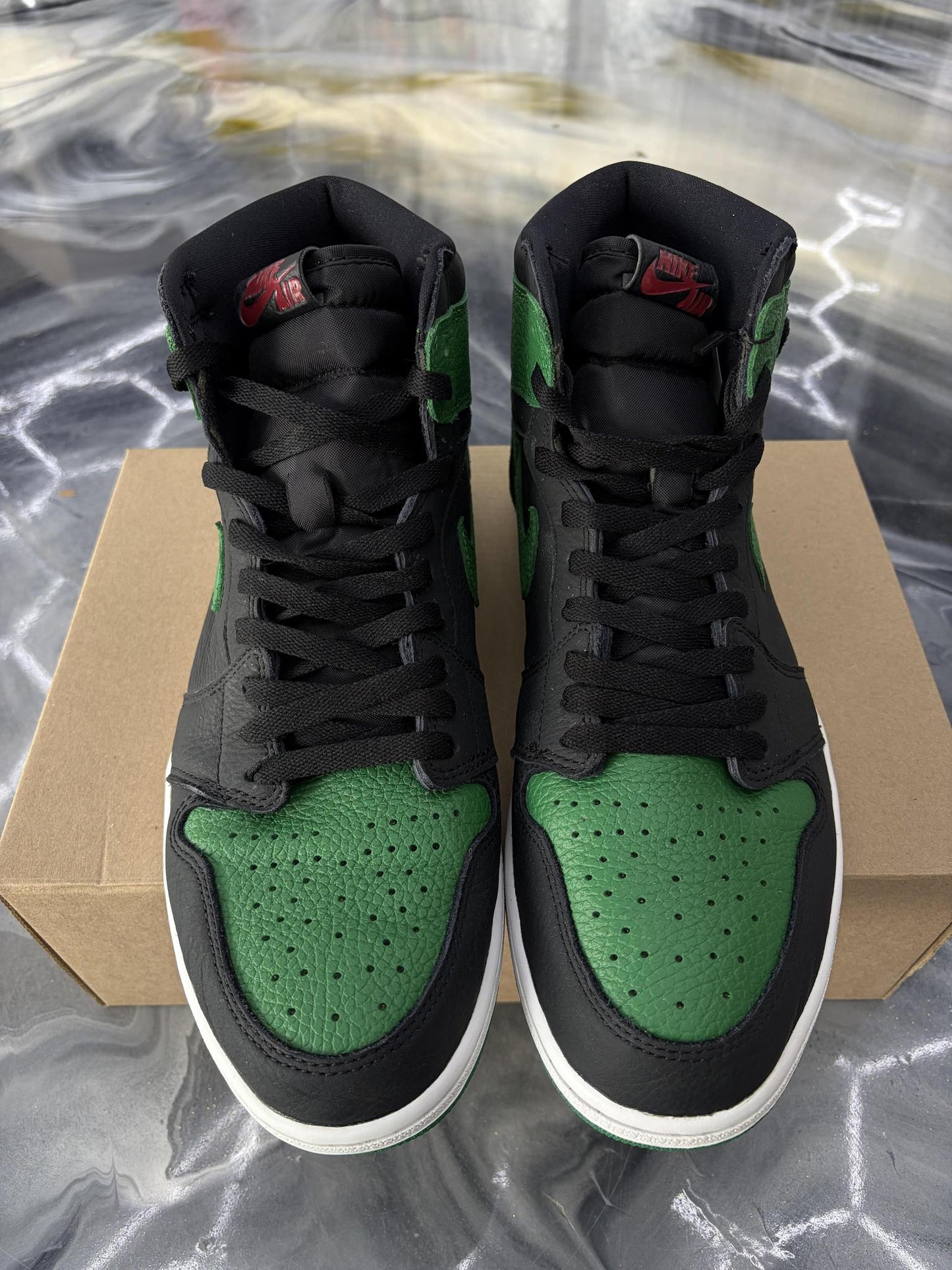 Jordan 1 "Pine Green 2.0" Used Size 12