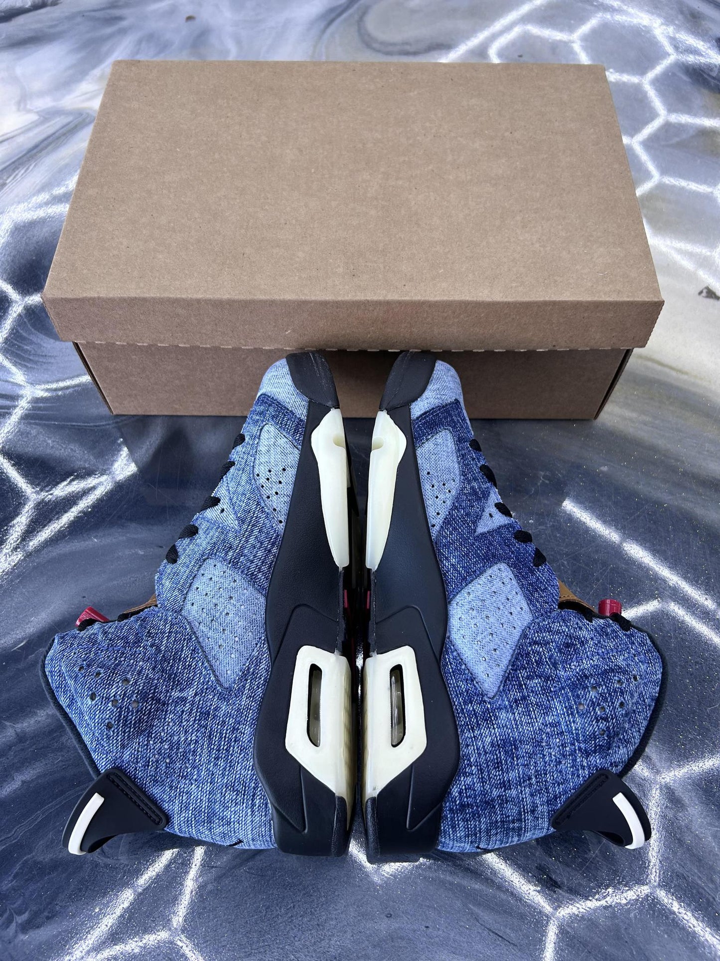 Jordan 6 "Denim" Used Size 7.5