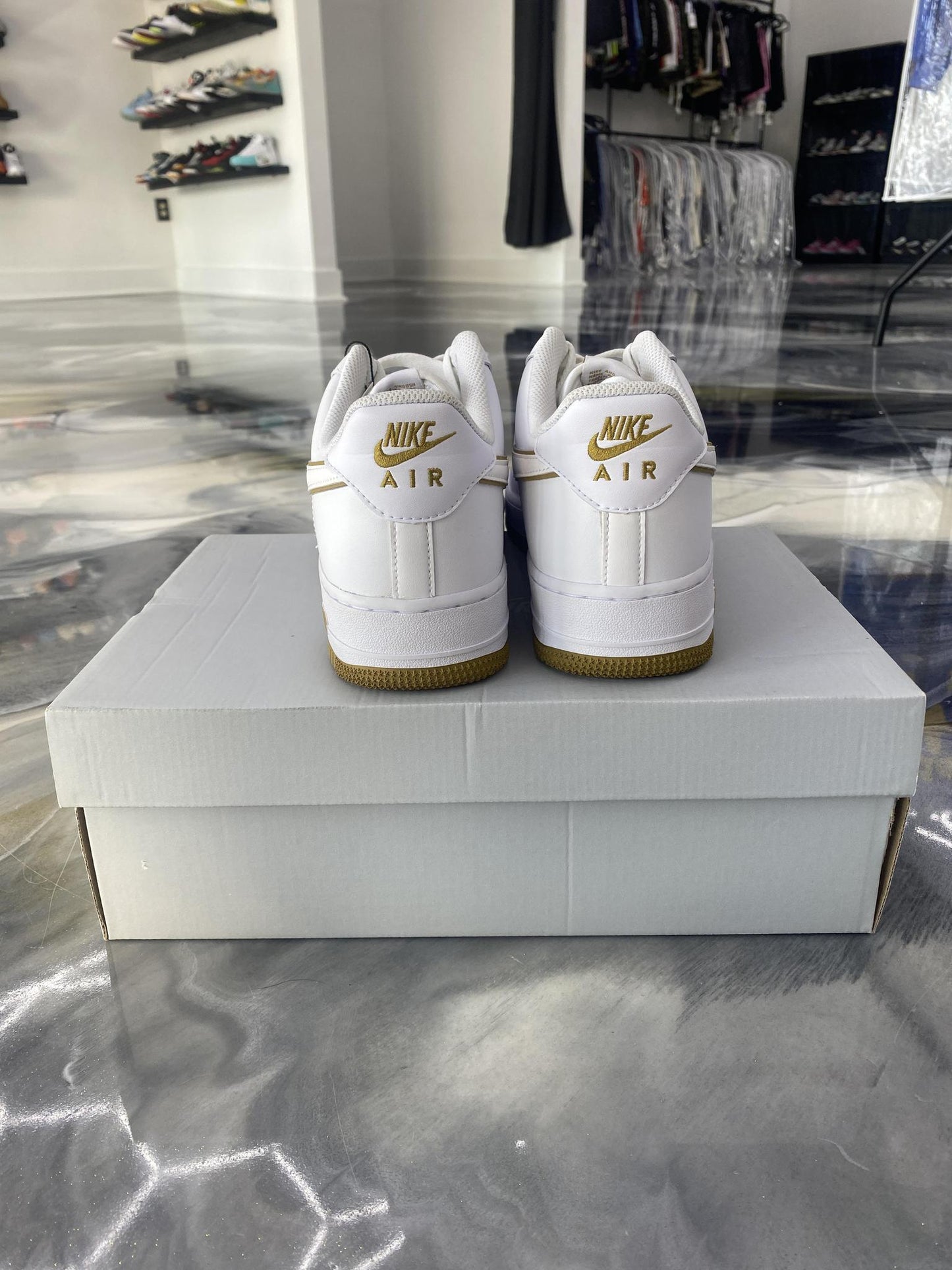 Nike Air Force 1 Low "White Bronzine" Used Size 10.5