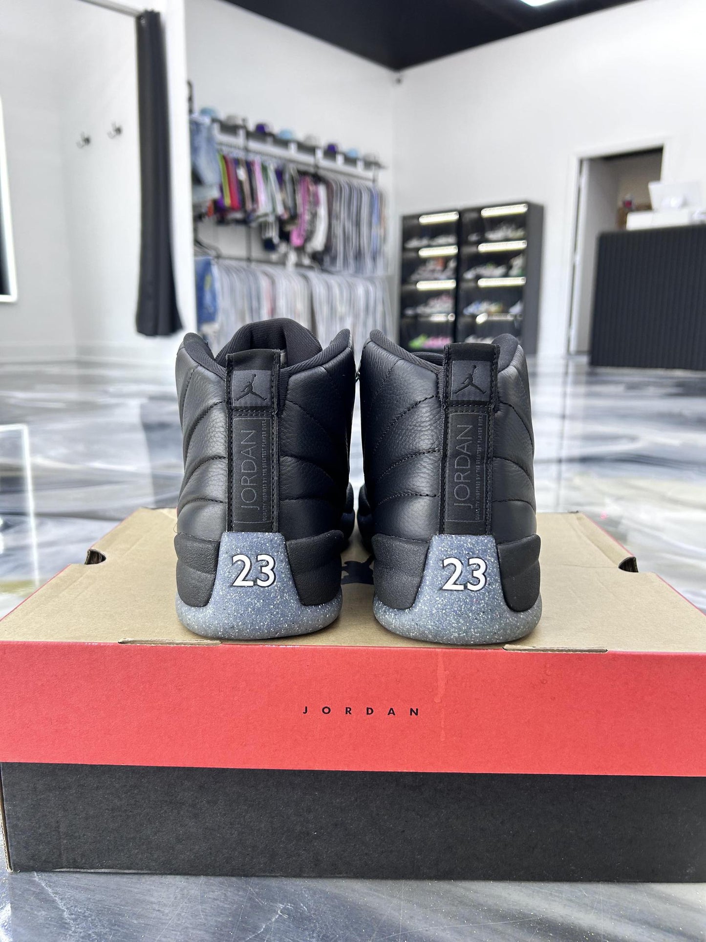 Jordan 12 "Utility" Used Size 10.5