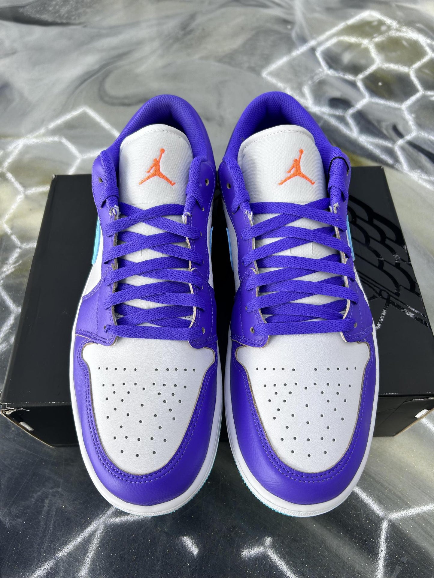 Jordan 1 Low "Psychic Purple Jade" Used Size 13