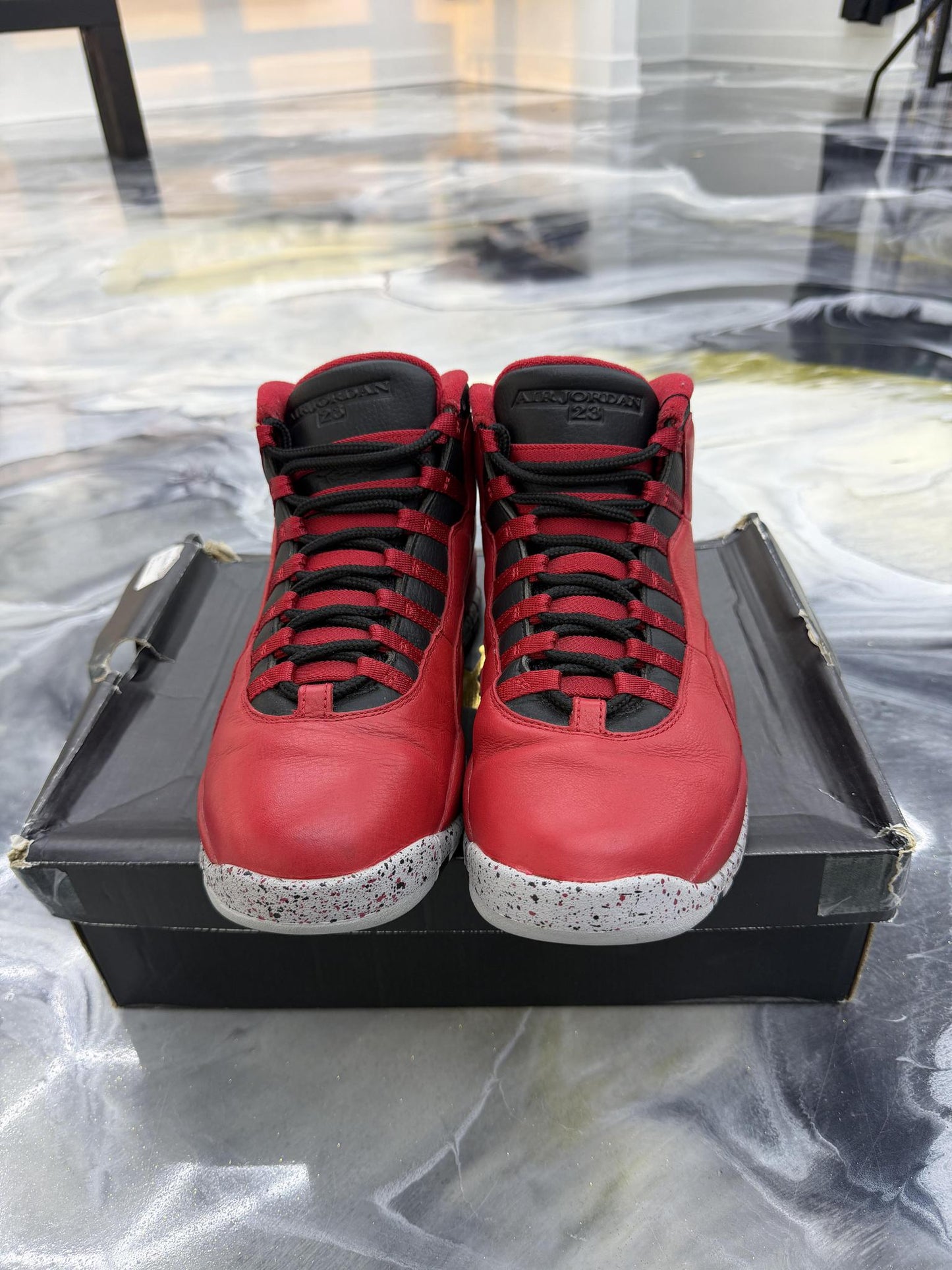 Jordan 10 Bulls Over Broadway Used Size 9.5