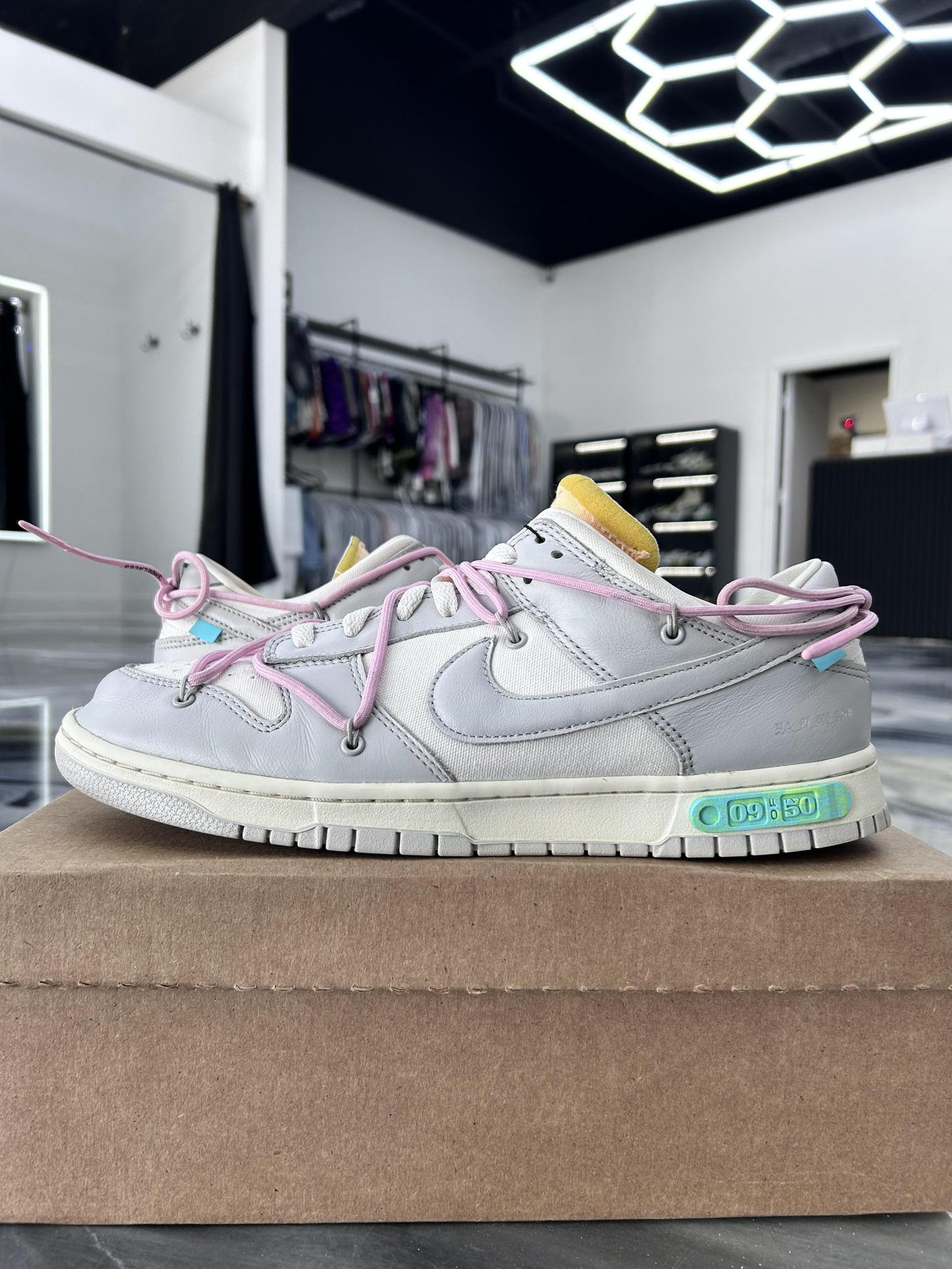 Nike x Off White Dunk Low "Lot 9" Used Size 13