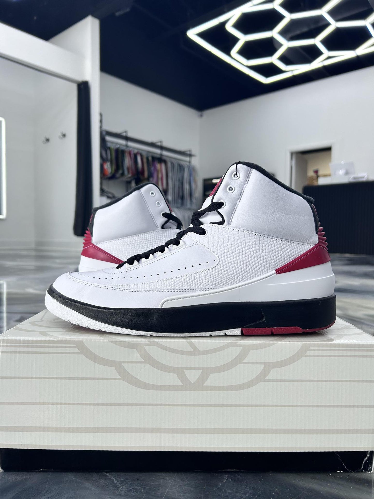 Jordan 2 "Chicago" Used Size 12