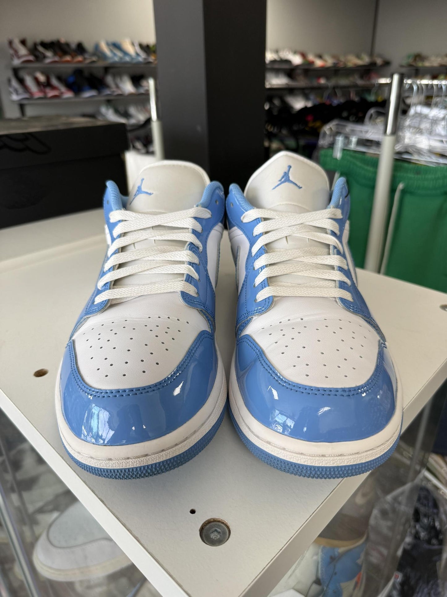 Jordan 1 Low "Legend Blue" Used Size 12