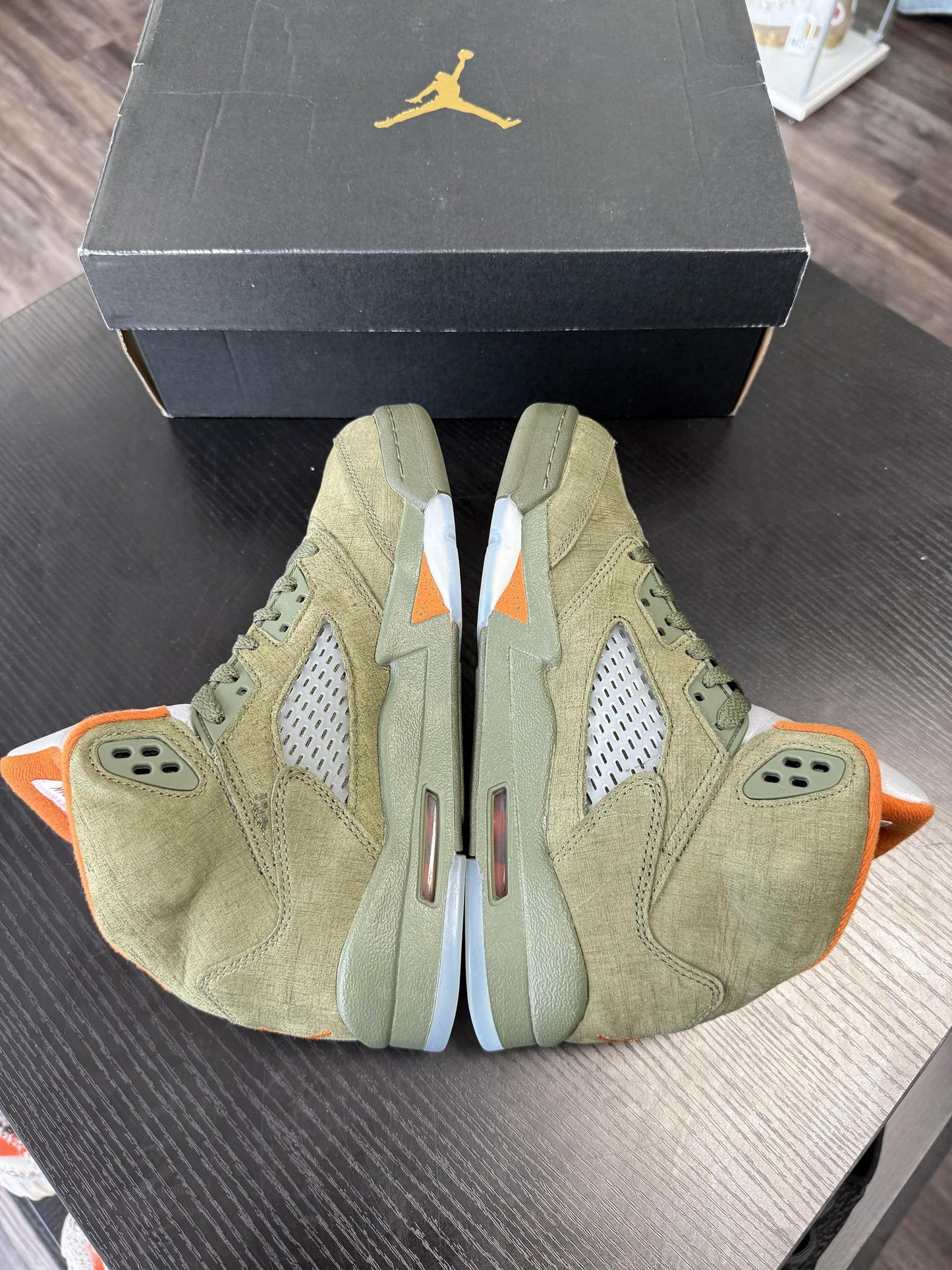 Jordan 5 "Olive" Used Size 6Y/7.5W