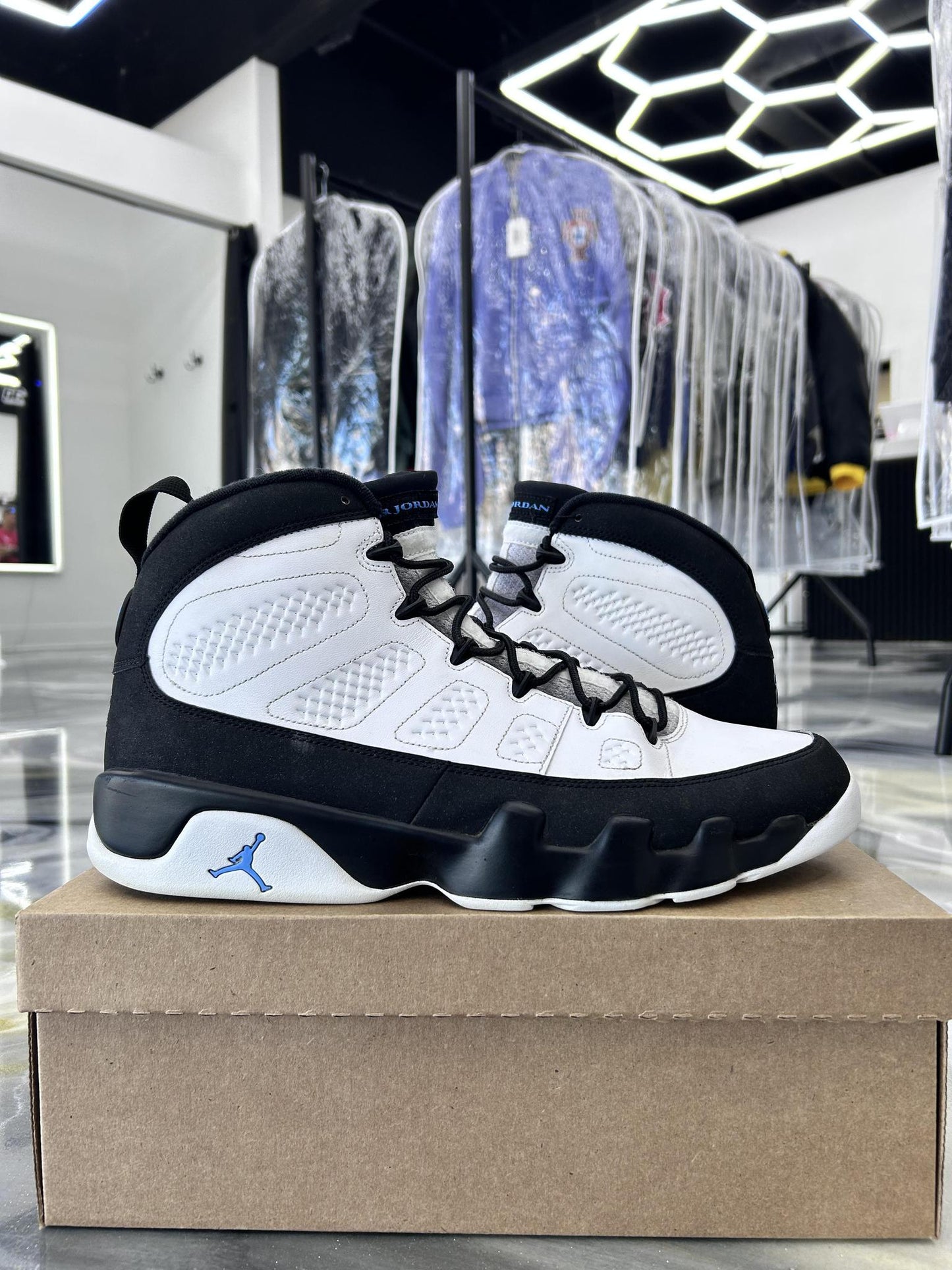 Jordan 9 "University Blue" Used Size 14