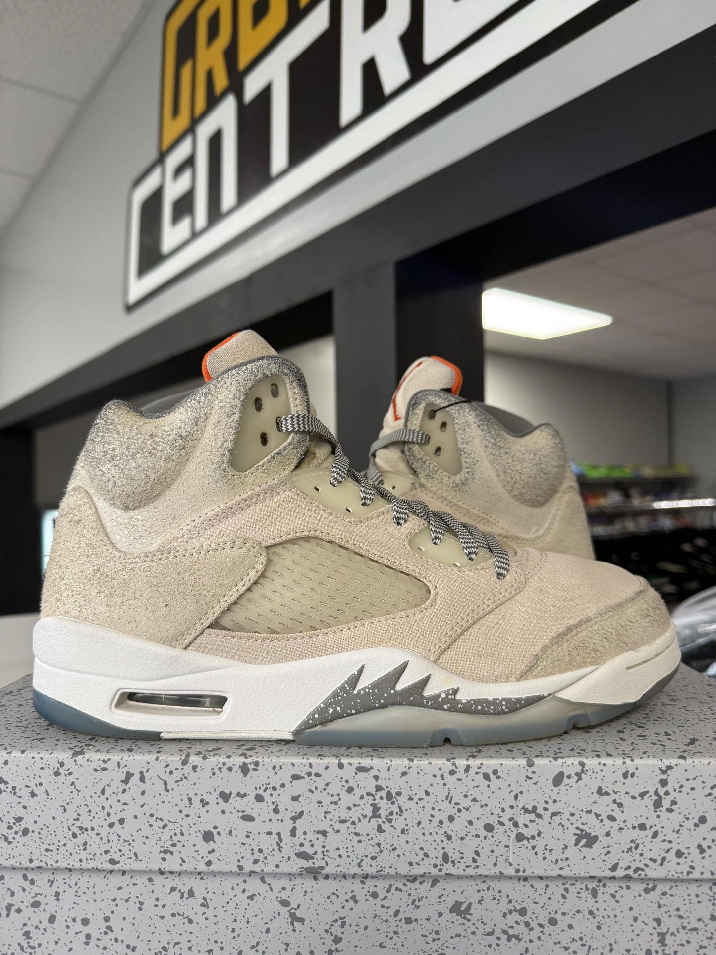 Jordan 5 "Craft" Used Size 9.5