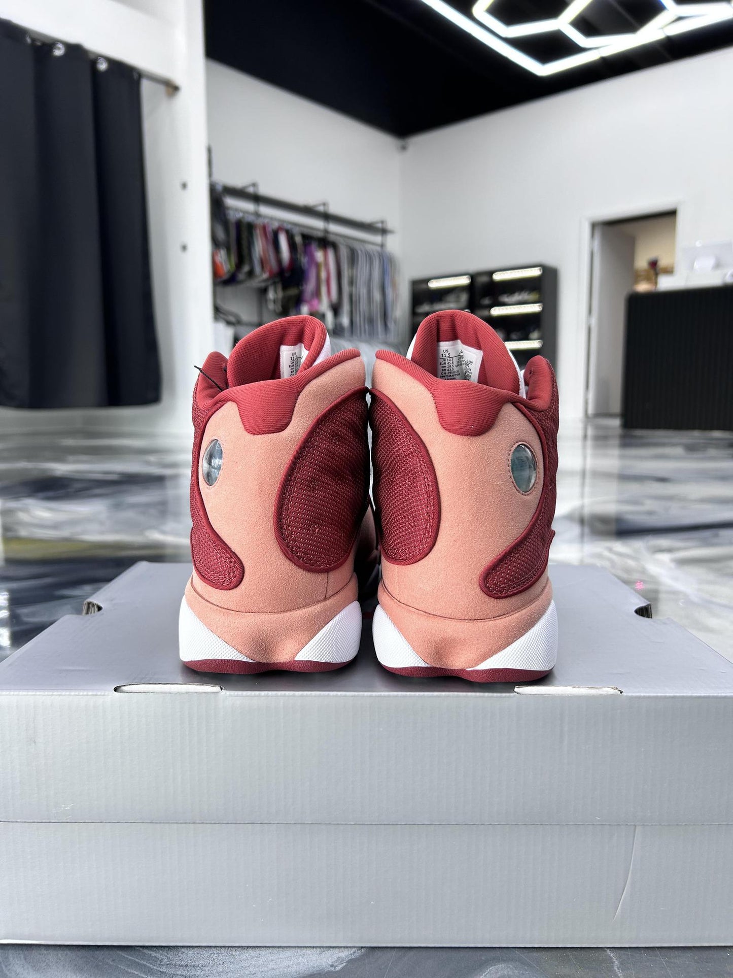 Jordan 13 "Dune Red" Used Size 11.5