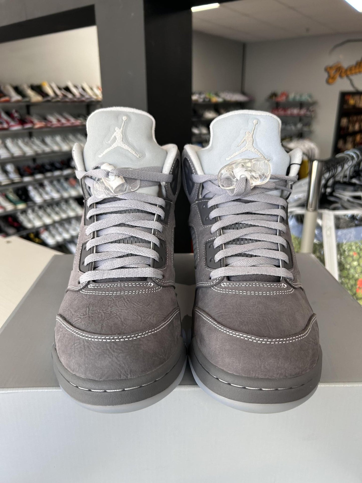 Jordan 5 "Wolf Grey" Used Size 9.5