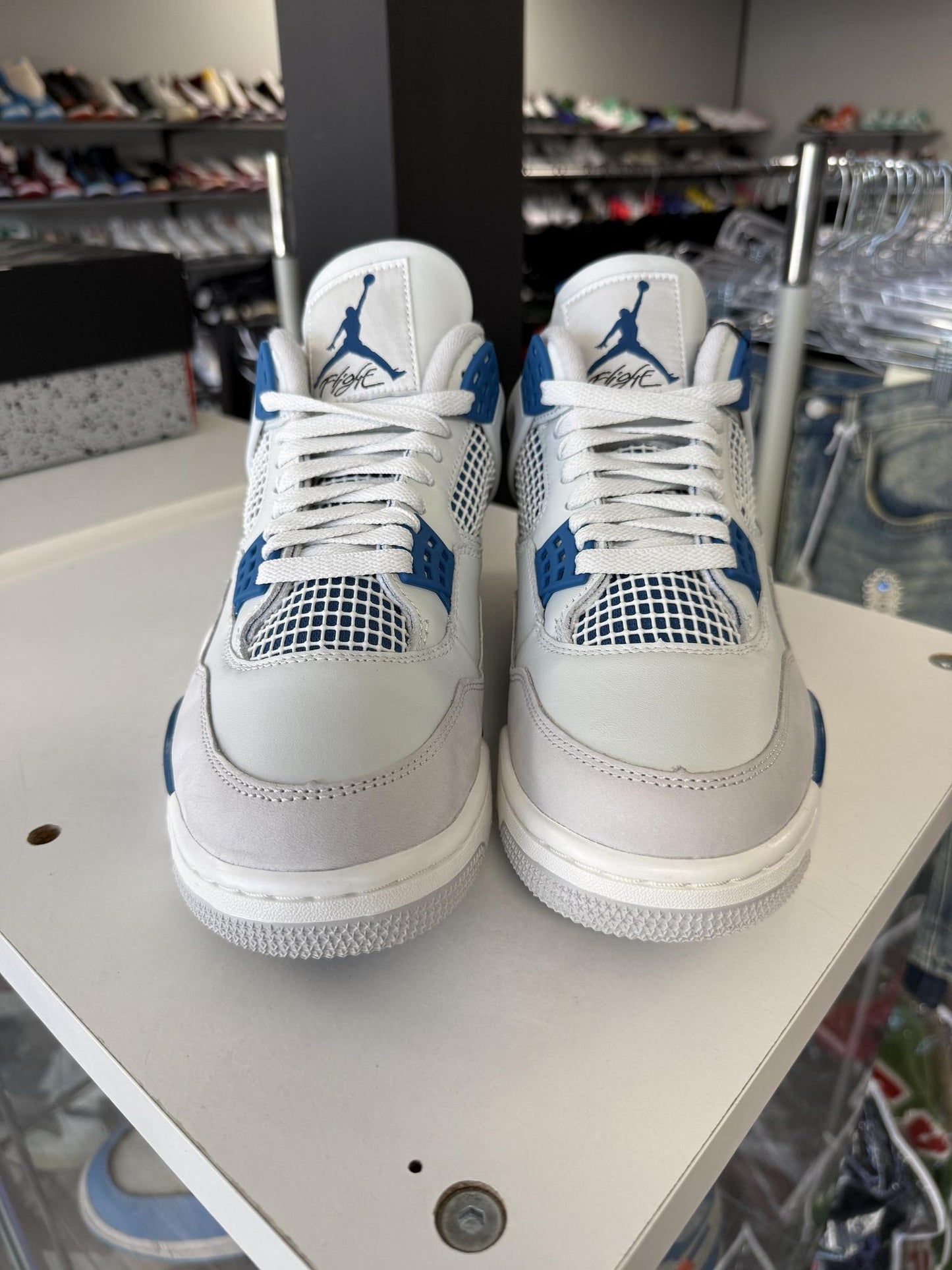 Jordan 4 "Military Blue" Used Size 9