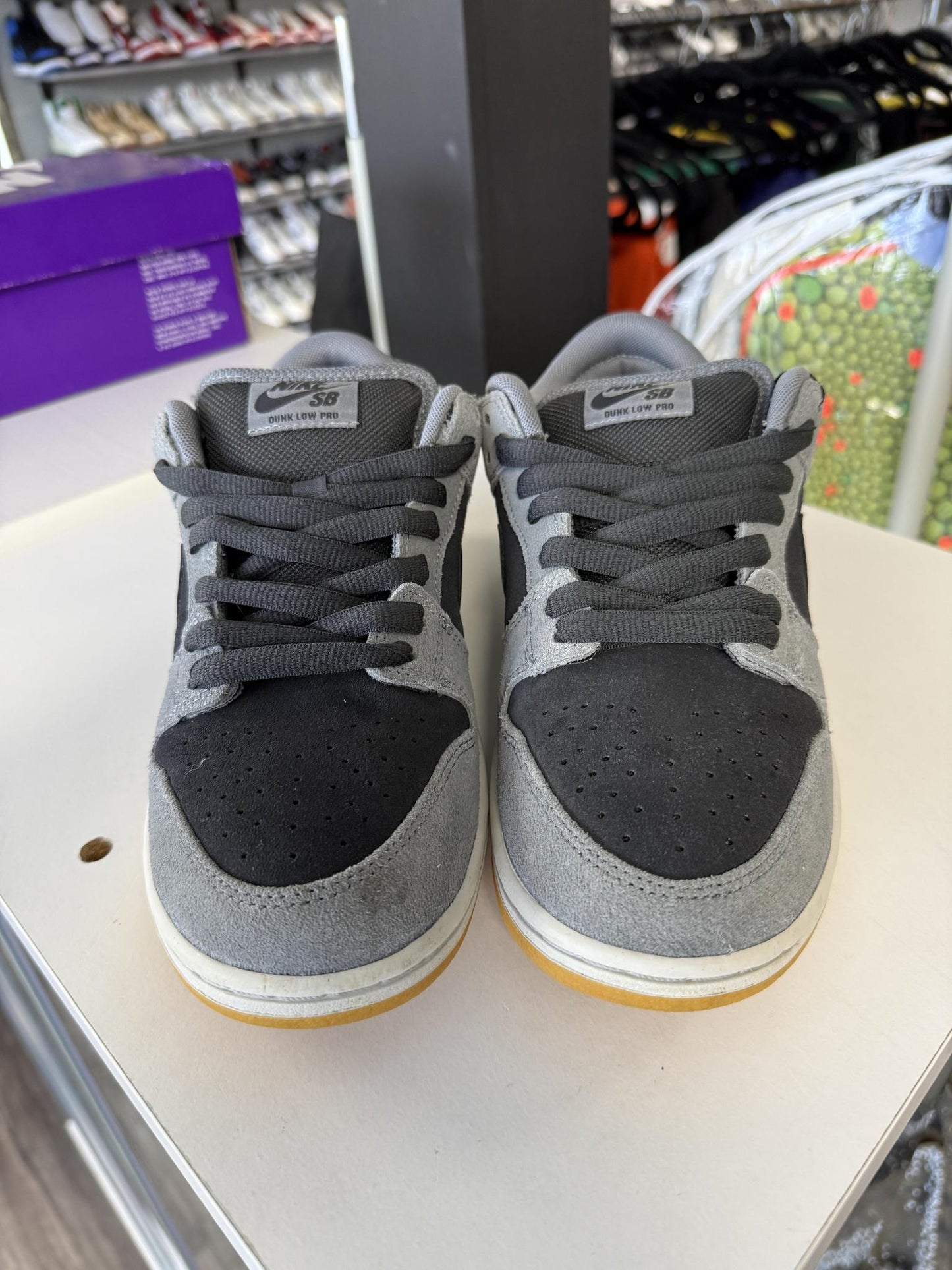Dunk Low SB "Smoke Grey" Used Size 7.5