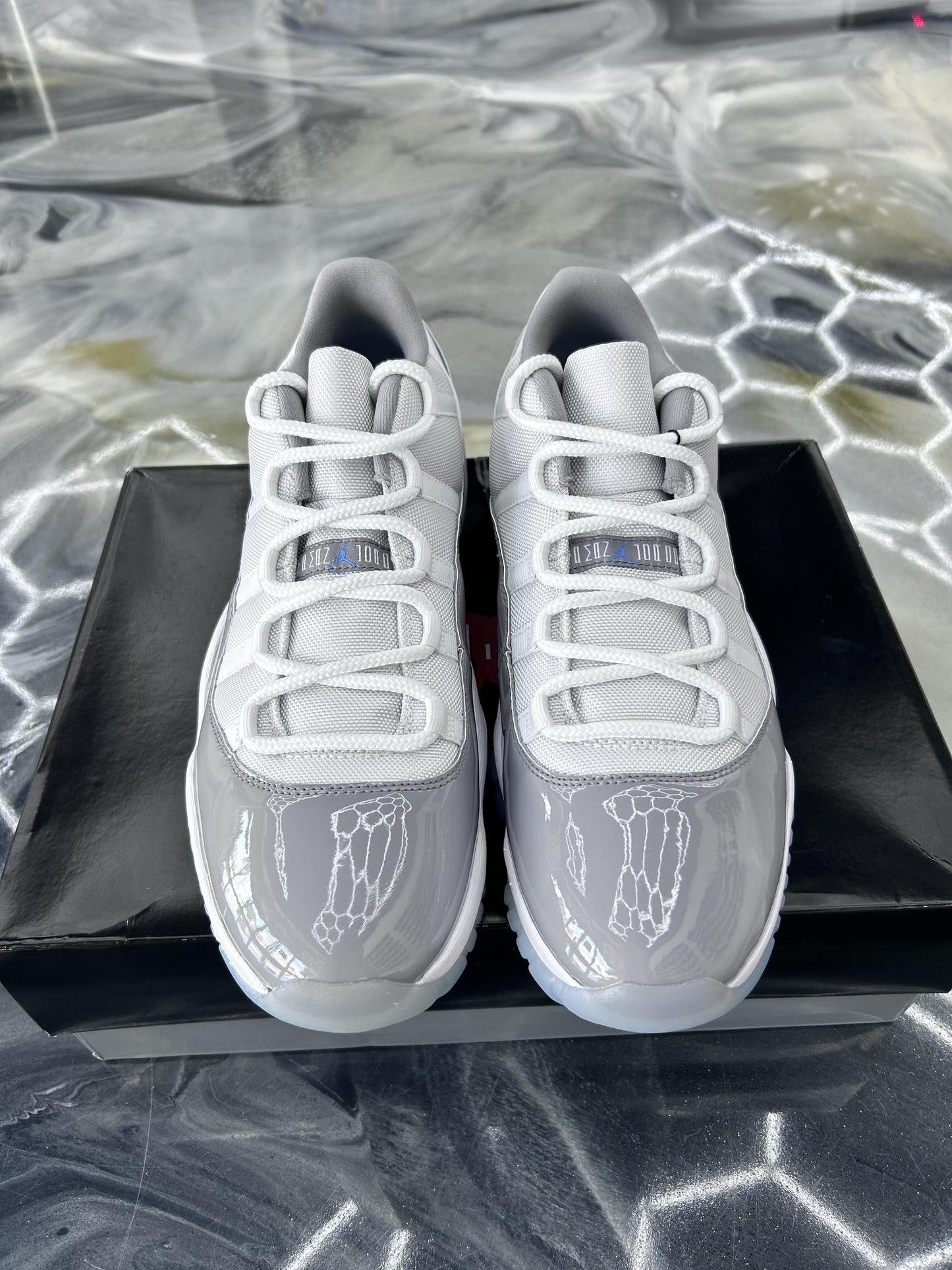 Jordan 11 Low "Cement Grey" Used Size 13