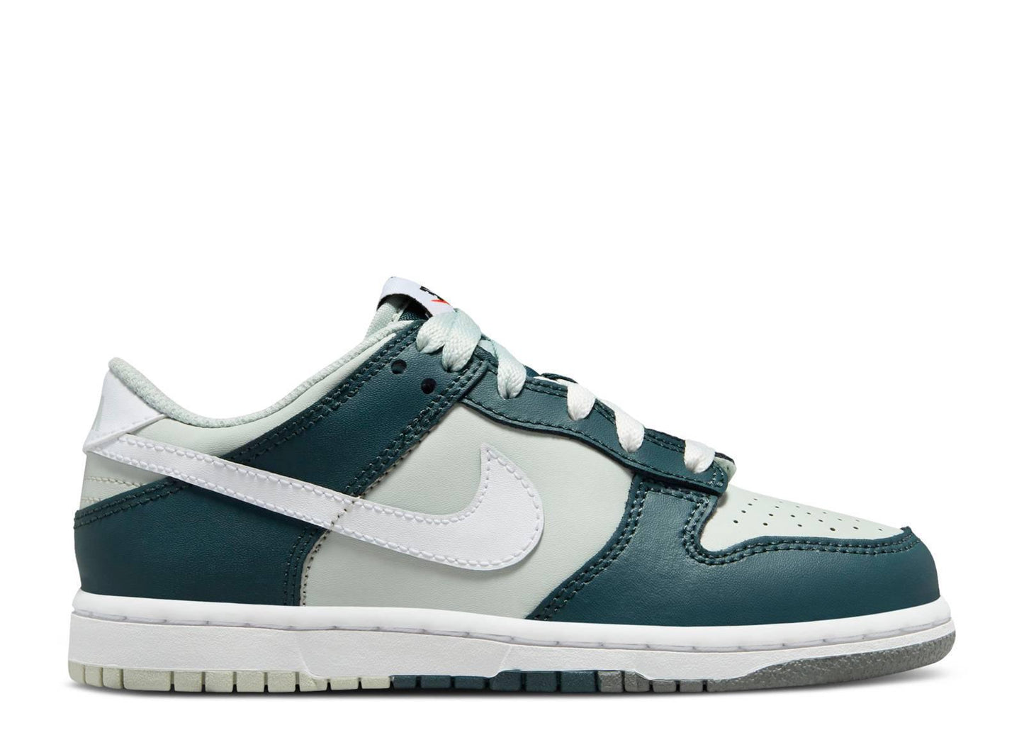 Nike Dunk Low "Deep Jungle"