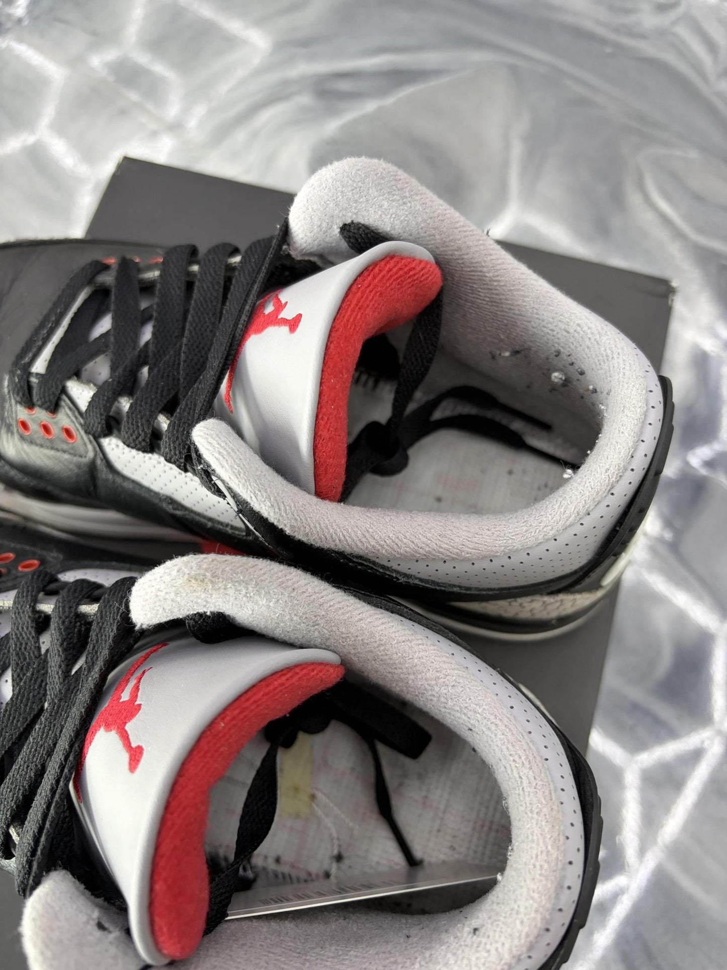 Jordan 3 "Black Cement Reimagined" Used Size 8.5