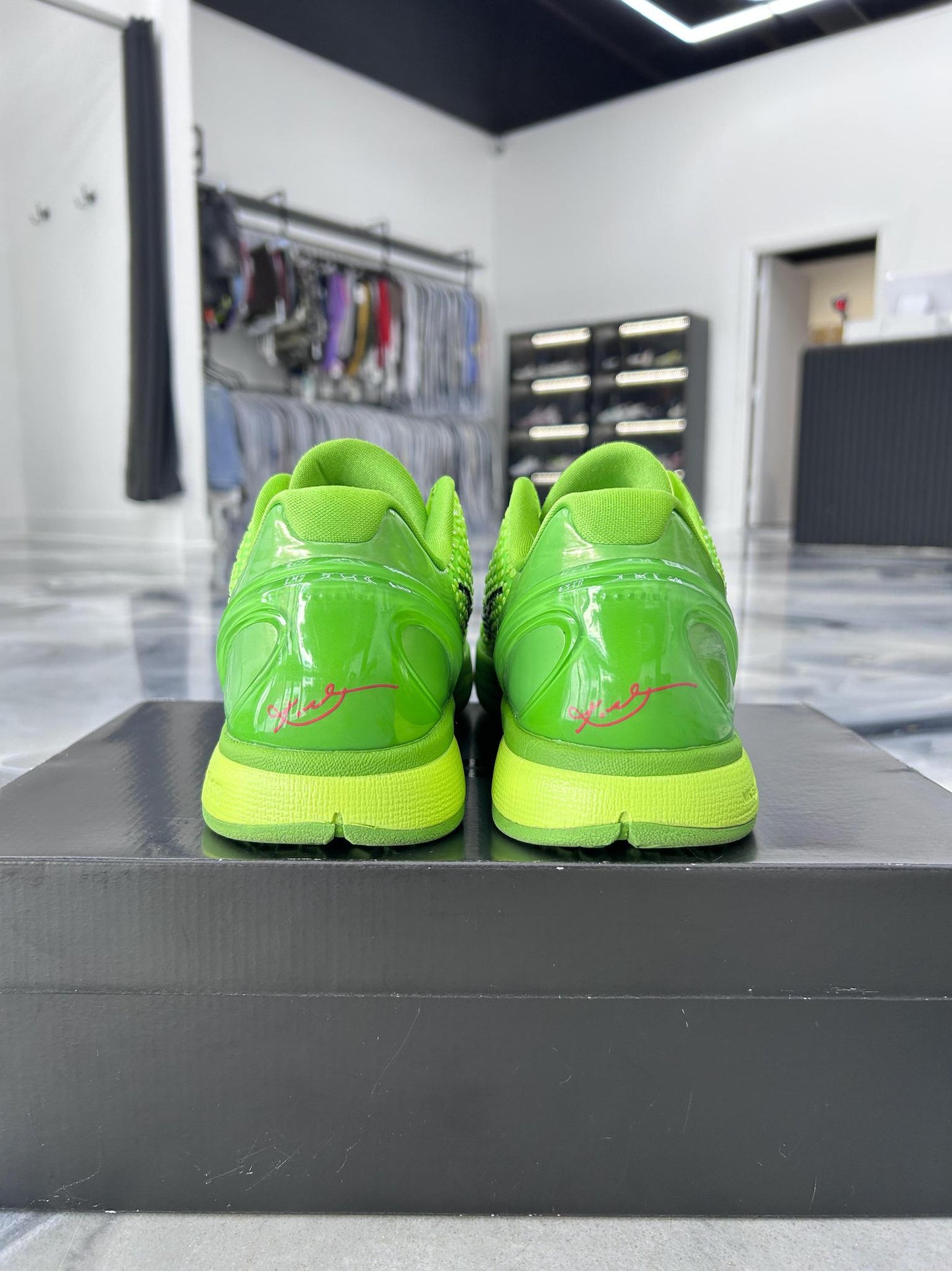 Nike Kobe 6 "Grinch" Used Size 11