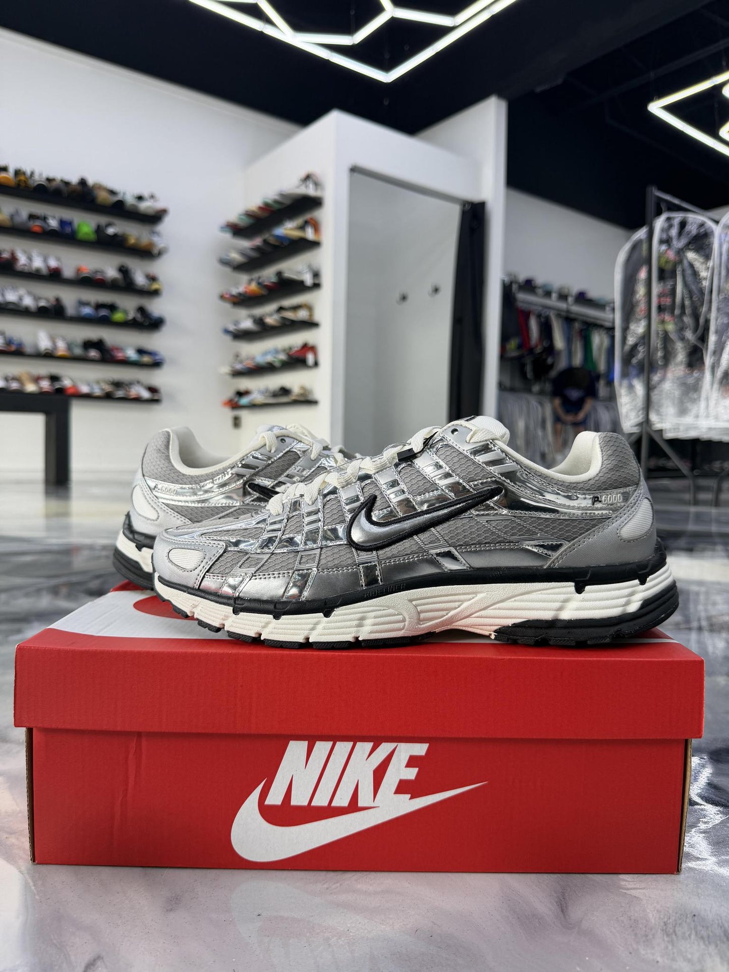 Nike P-6000 Metallic Silver Used Size 11