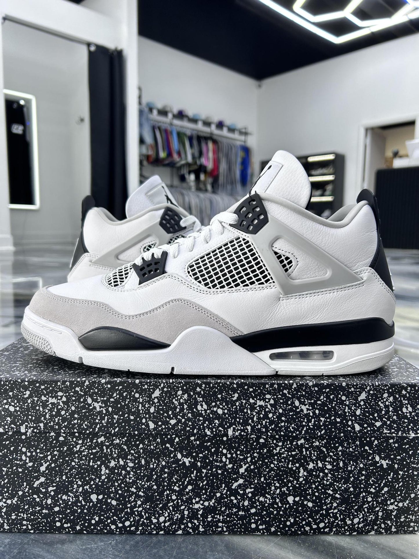 Jordan 4 "Military Black" Used Size 14