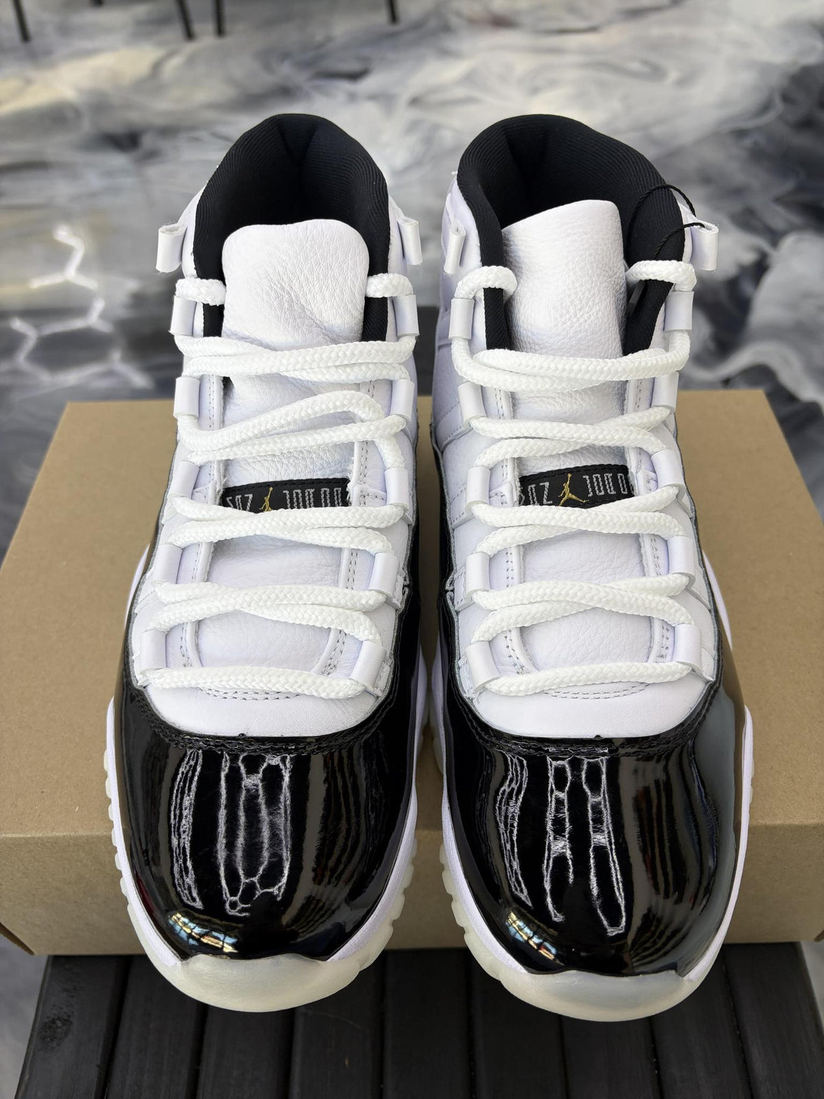 Jordan 11 "DMP Gratitude" Used Size 8.5