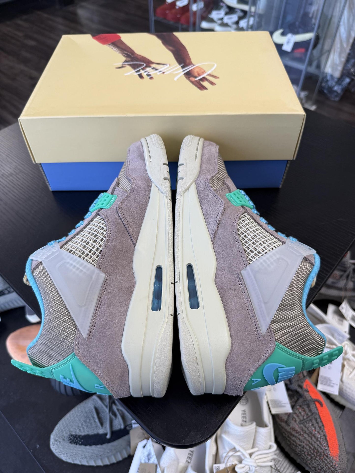 Jordan 4 x "Union Taupe" Used Size 11