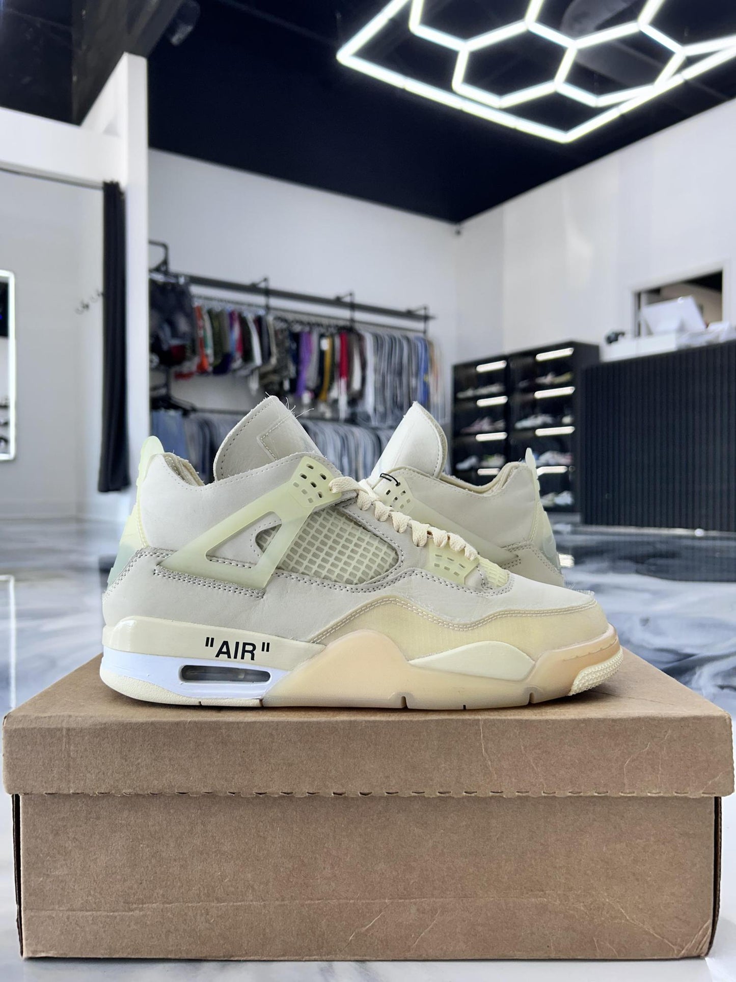 Jordan 4 x Off White "Sail" Used Size 9M/10.5W