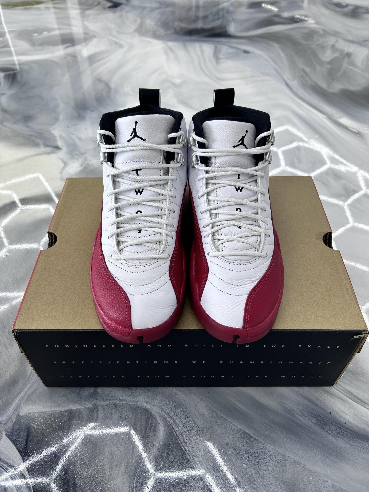 Jordan 12 "Cherry" Used Size 9
