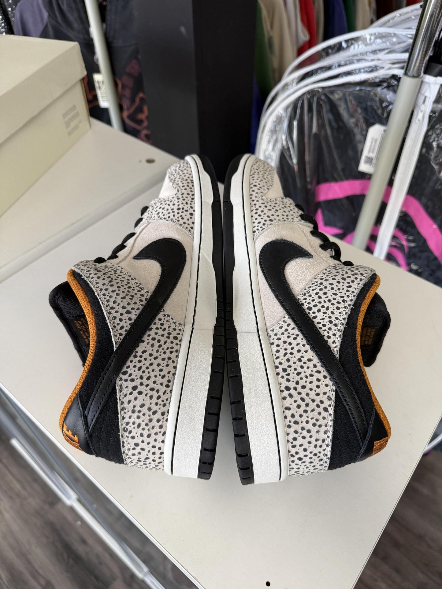 Nike SB Dunk Low "Olympic Safari" Used Size 13