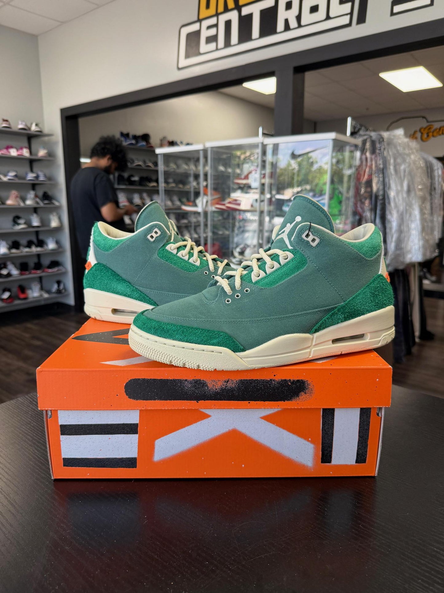 Jordan 3 x Nina Chanel Abney "Bicoastal" Used Size 11