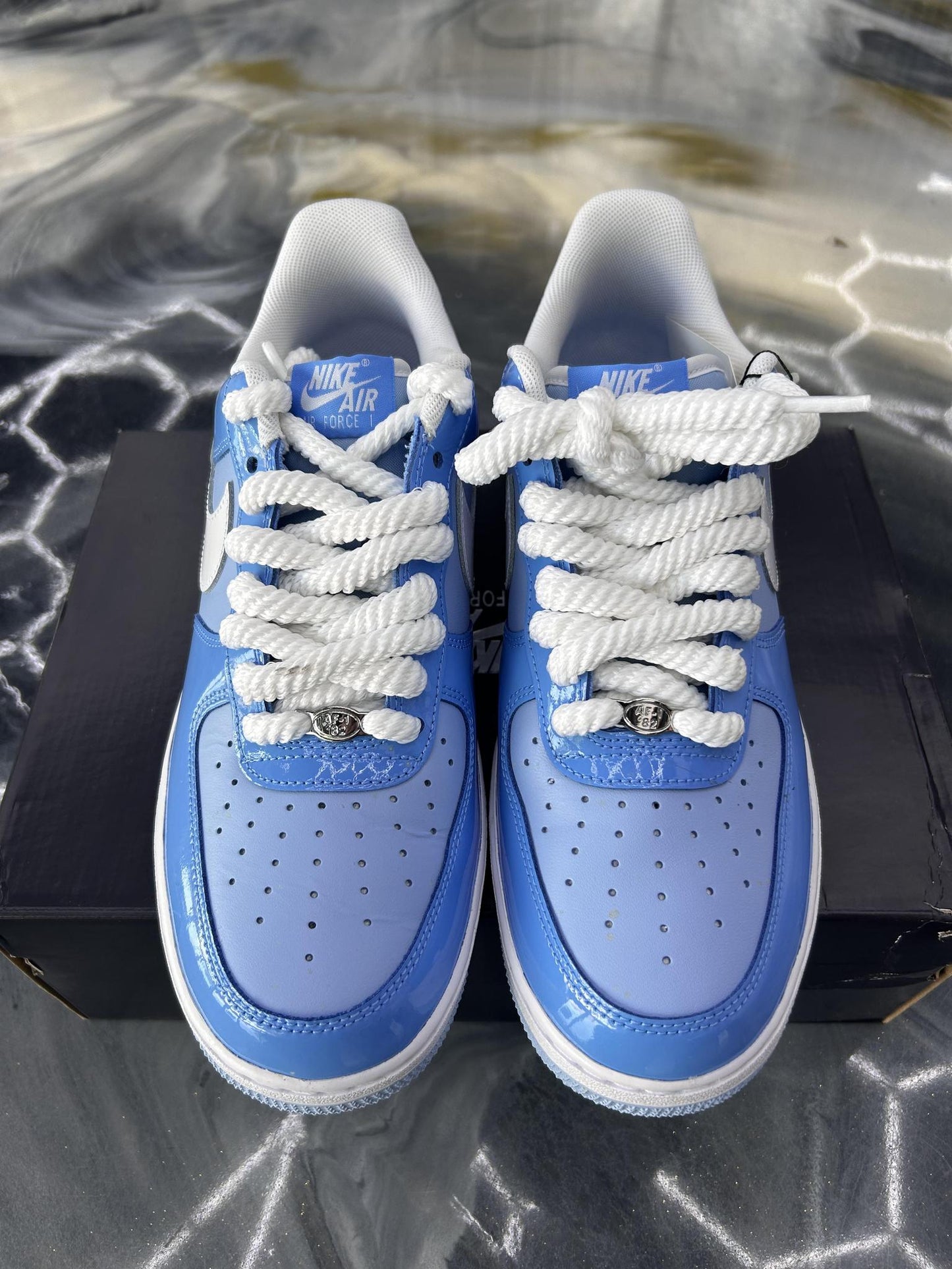 Nike Air Force 1 Low "Patent University Blue" Used Size 9.5