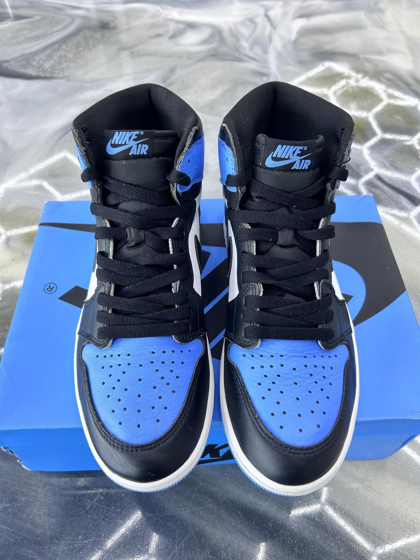 Jordan 1 "UNC Toe" Used Size 9.5