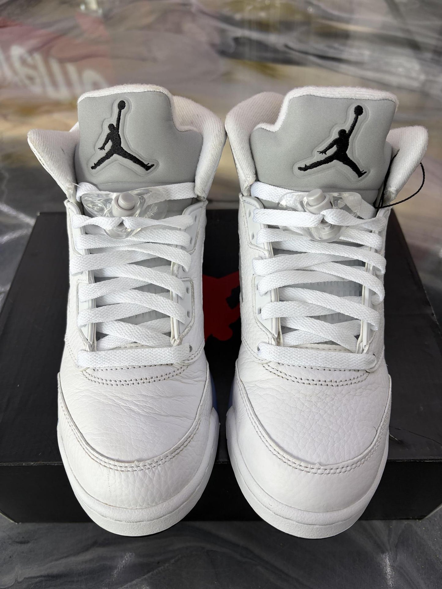 Jordan 5 "White Metallic" Used Size 5.5Y/7W