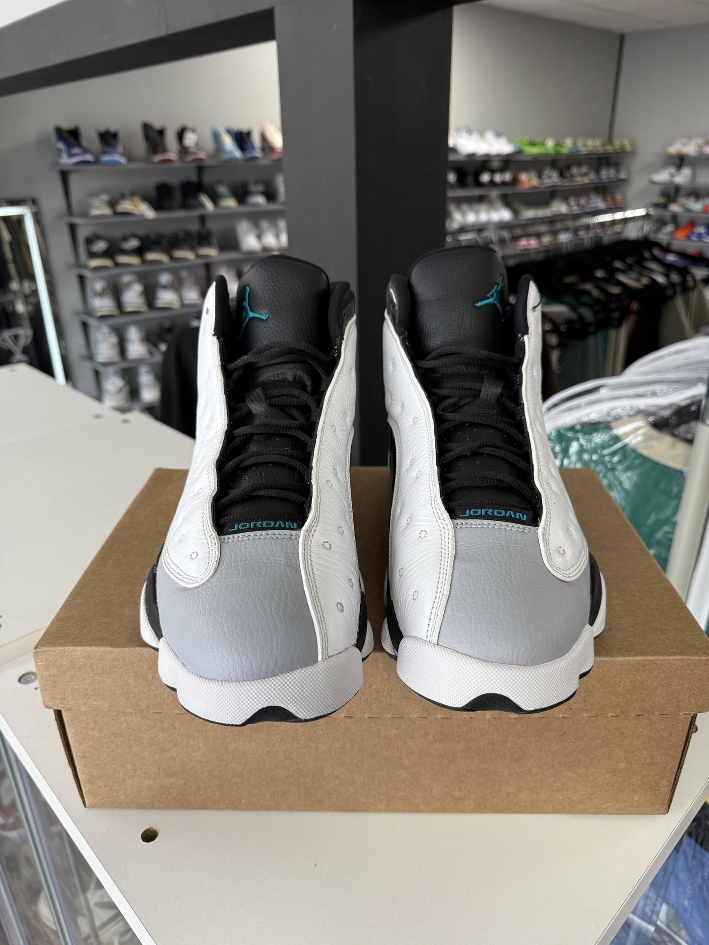 Jordan 13 "Barons Hologram" Used Size 11.5