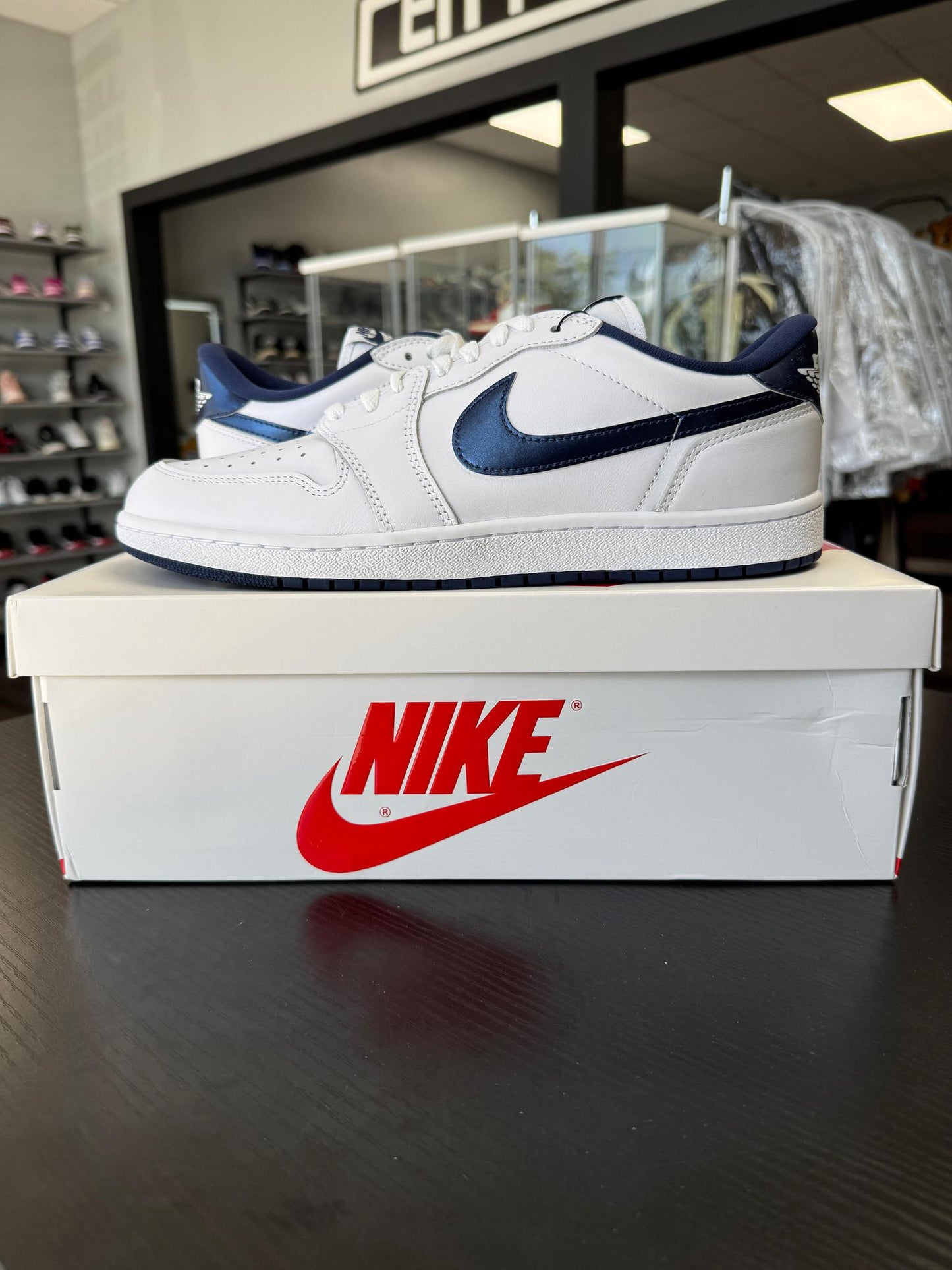 Jordan 1 Low '85 "Midnight Navy" Used Size 12