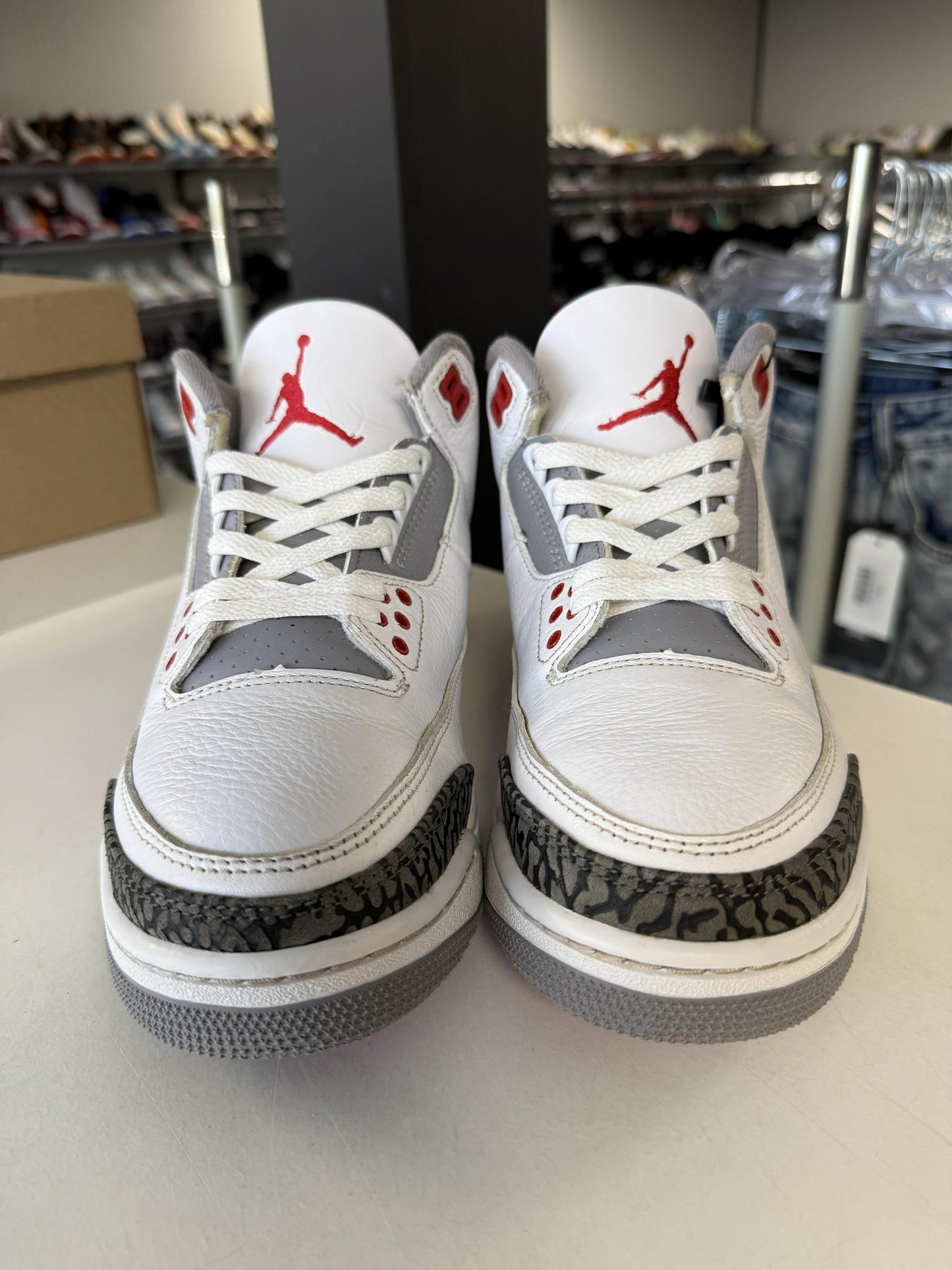 Jordan 3 "Fire Red" Used Size 7.5