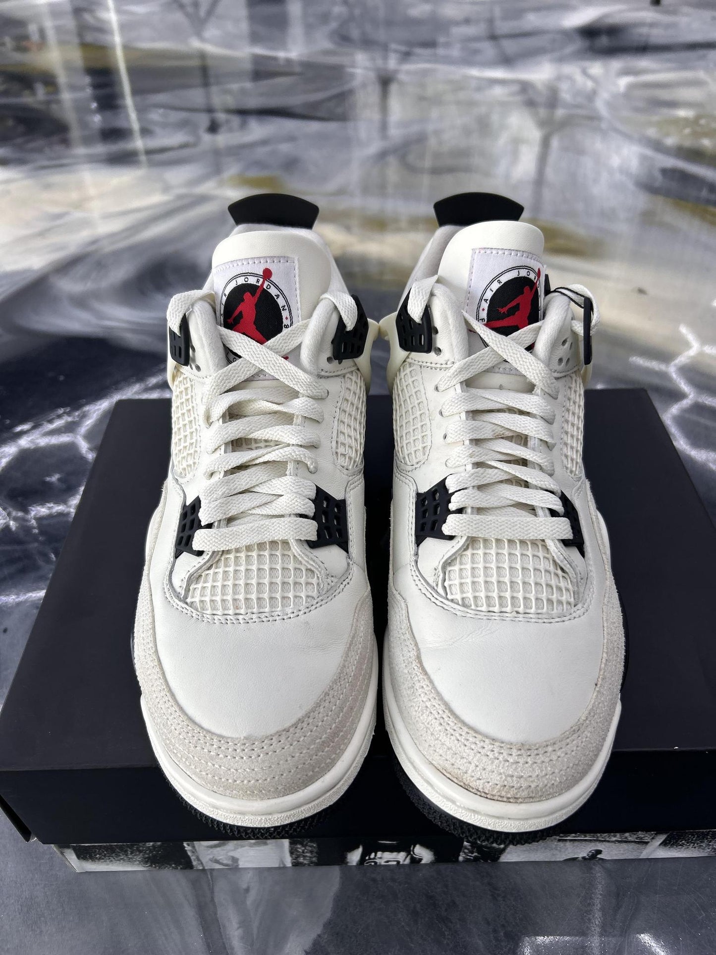 Jordan 4 "Flight Club" Used Size 8.5