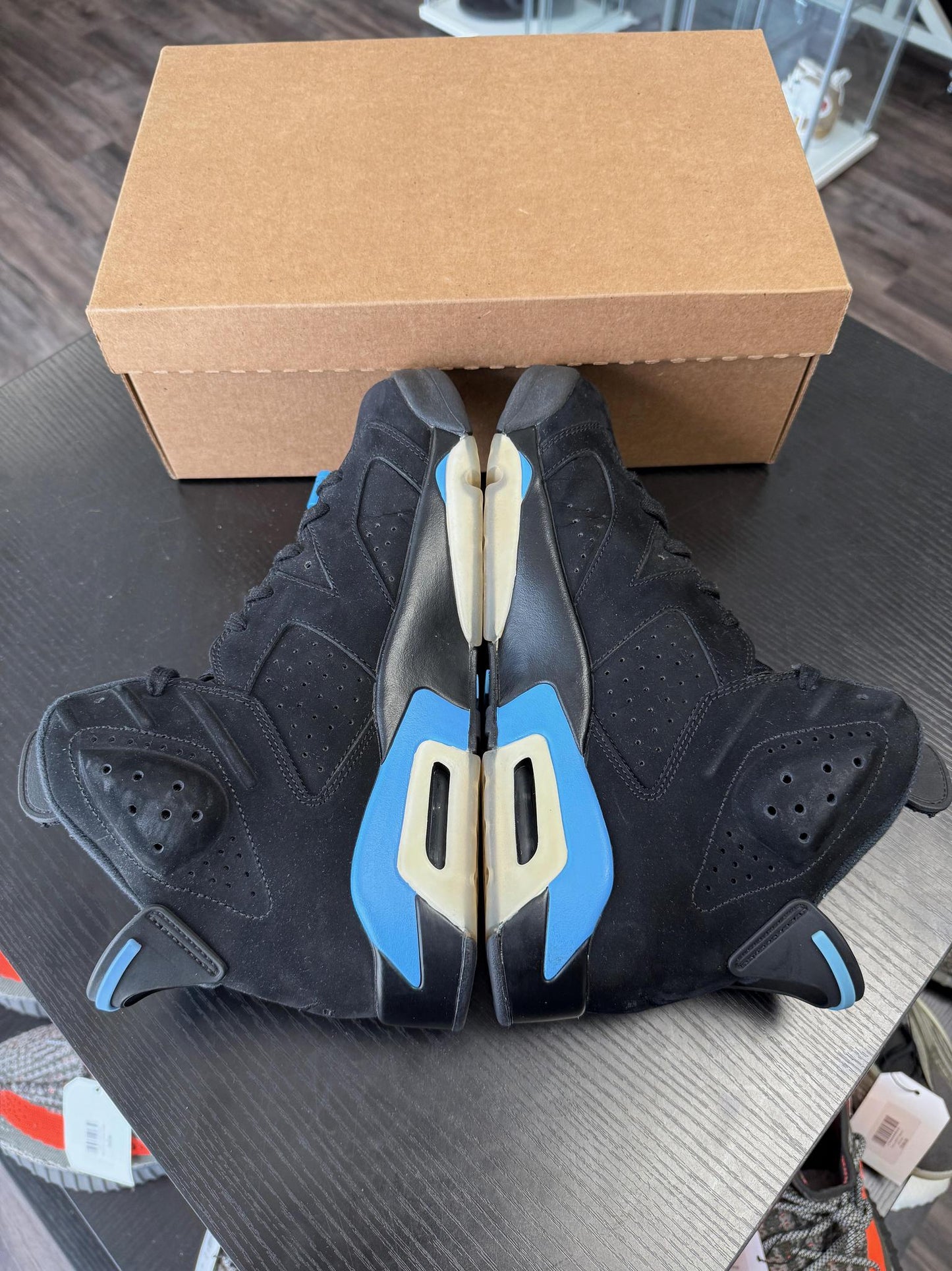 Jordan 6 "UNC Black" Used Size 10