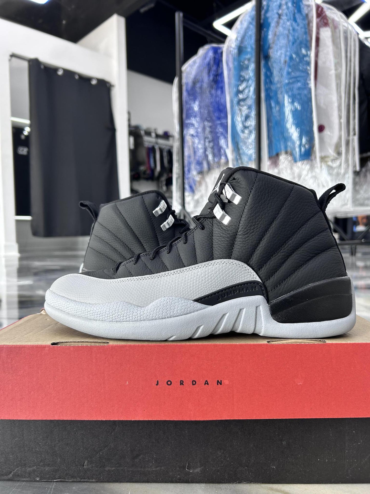Jordan 12 "Barons" Used Size 10.5