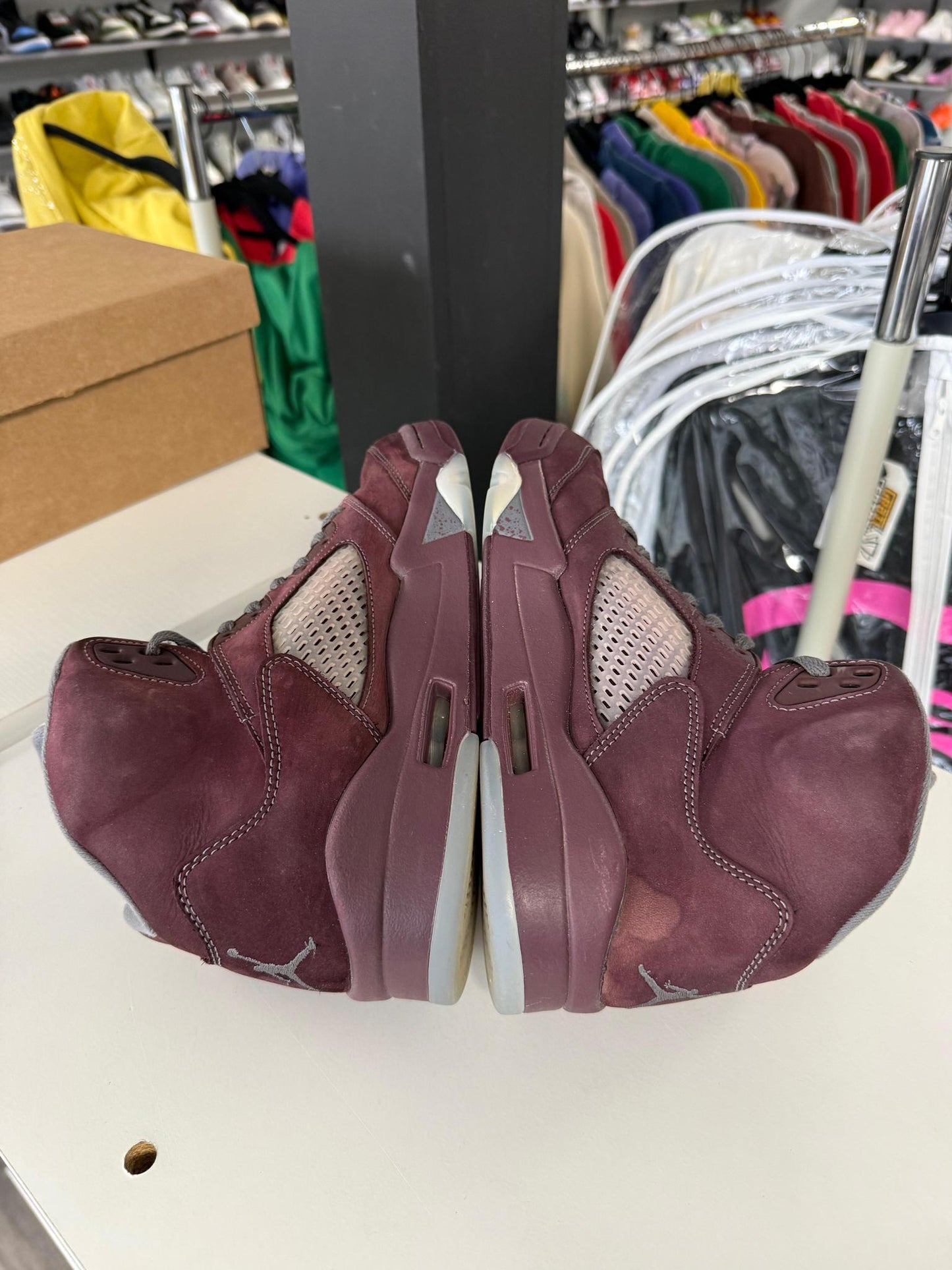 Jordan 5 "Burgundy" Used Size 9.5