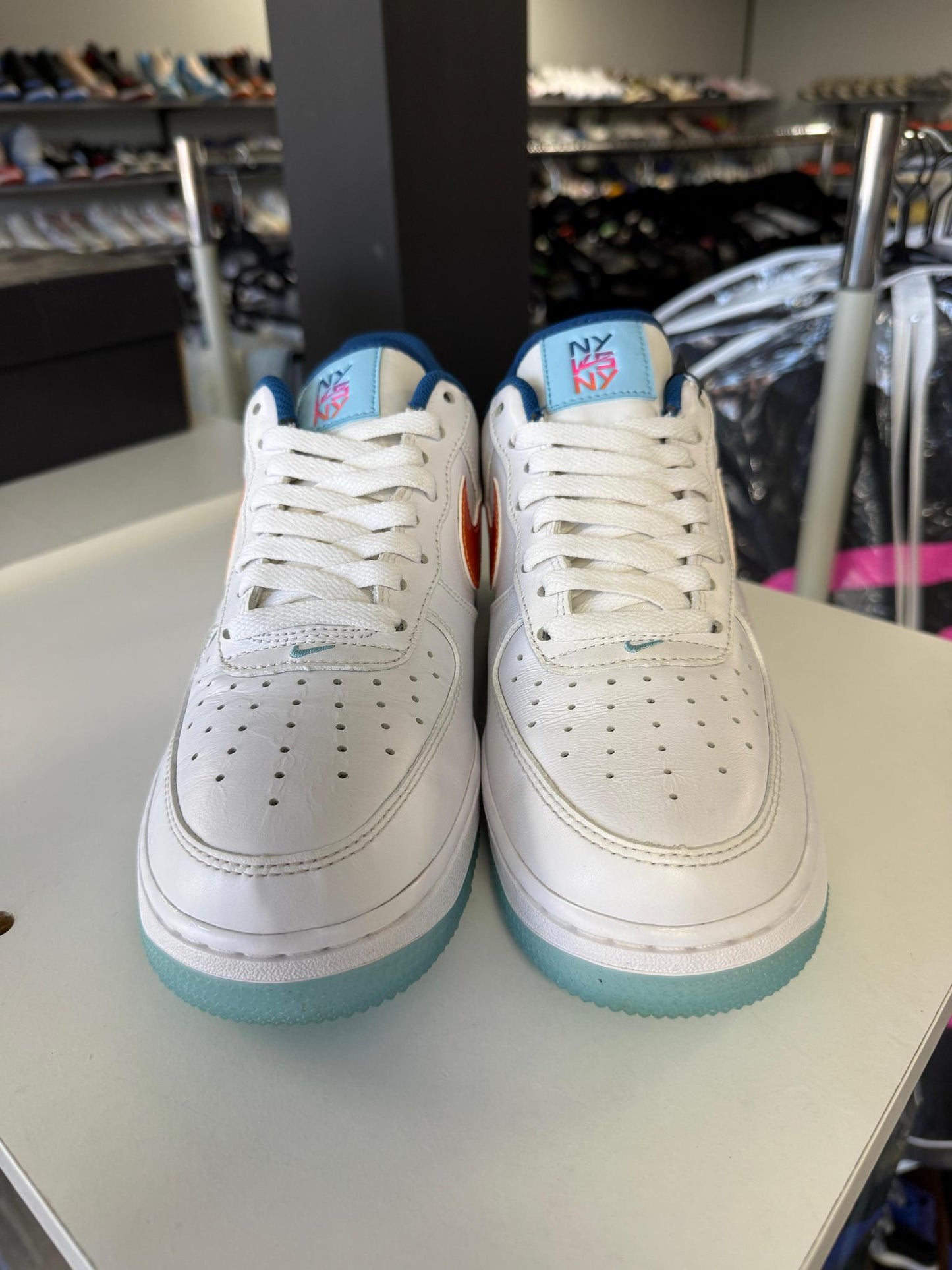 Nike Air Force 1 Low "NY vs. NY" Used Size 7.5