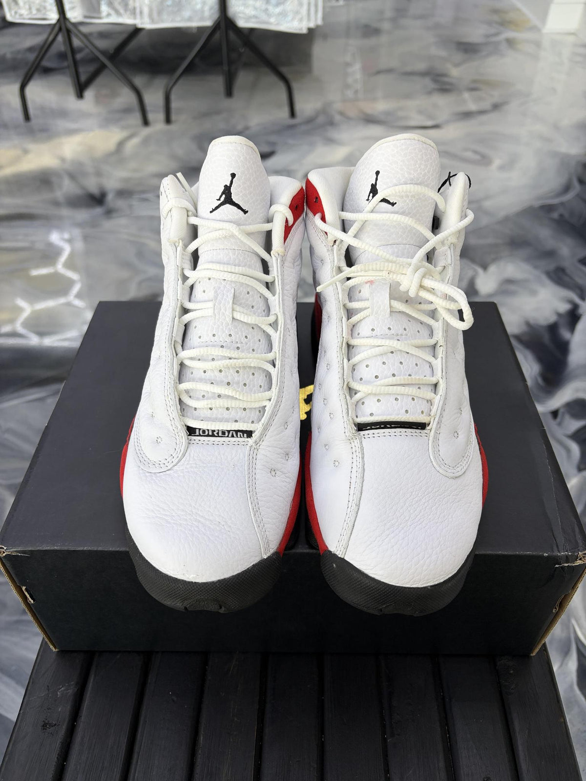 Jordan 13 "Chicago" Used Size 6.5Y/8W