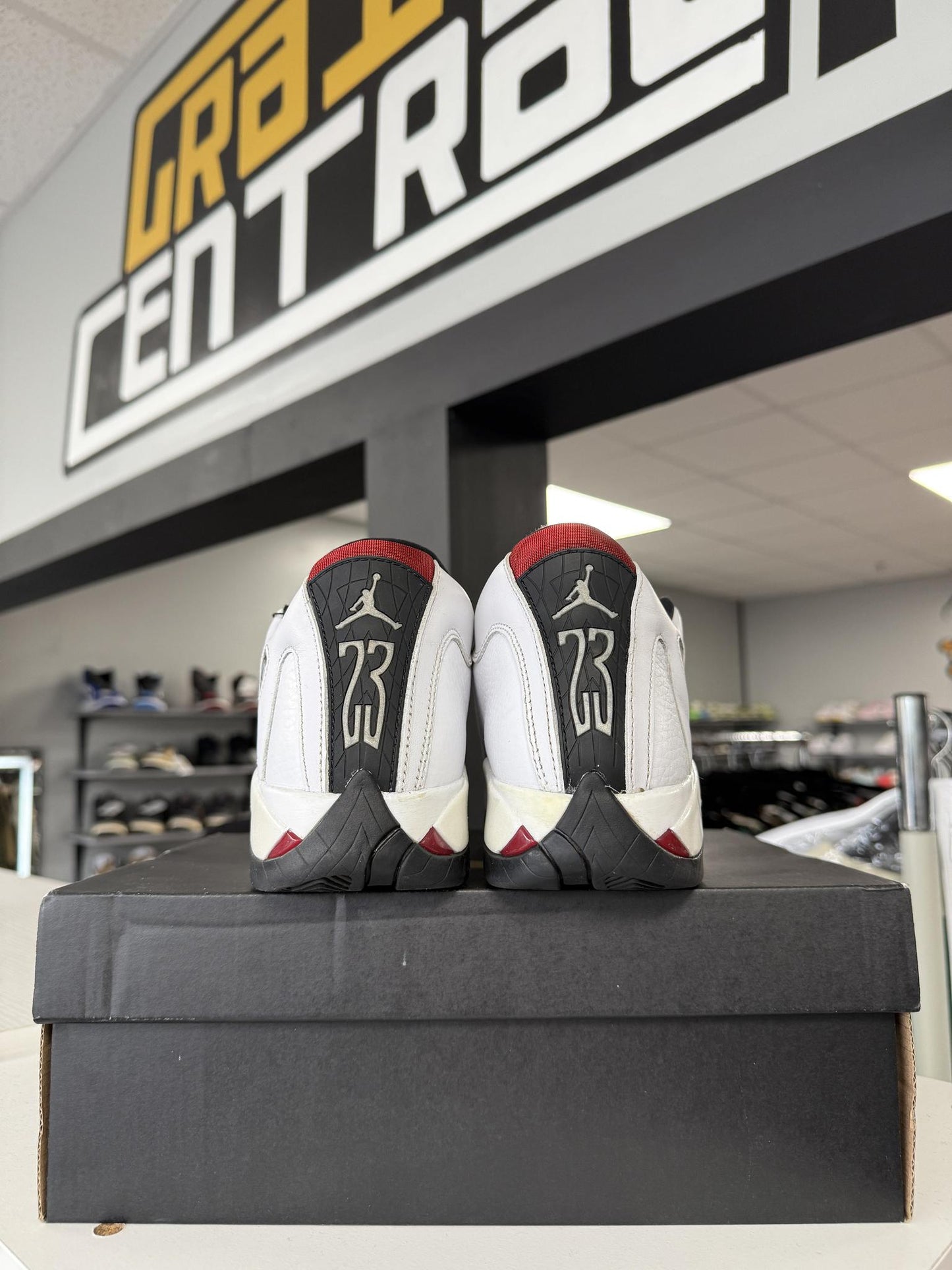 Jordan 14 "Black Toe" Used Size 6.5Y/8W