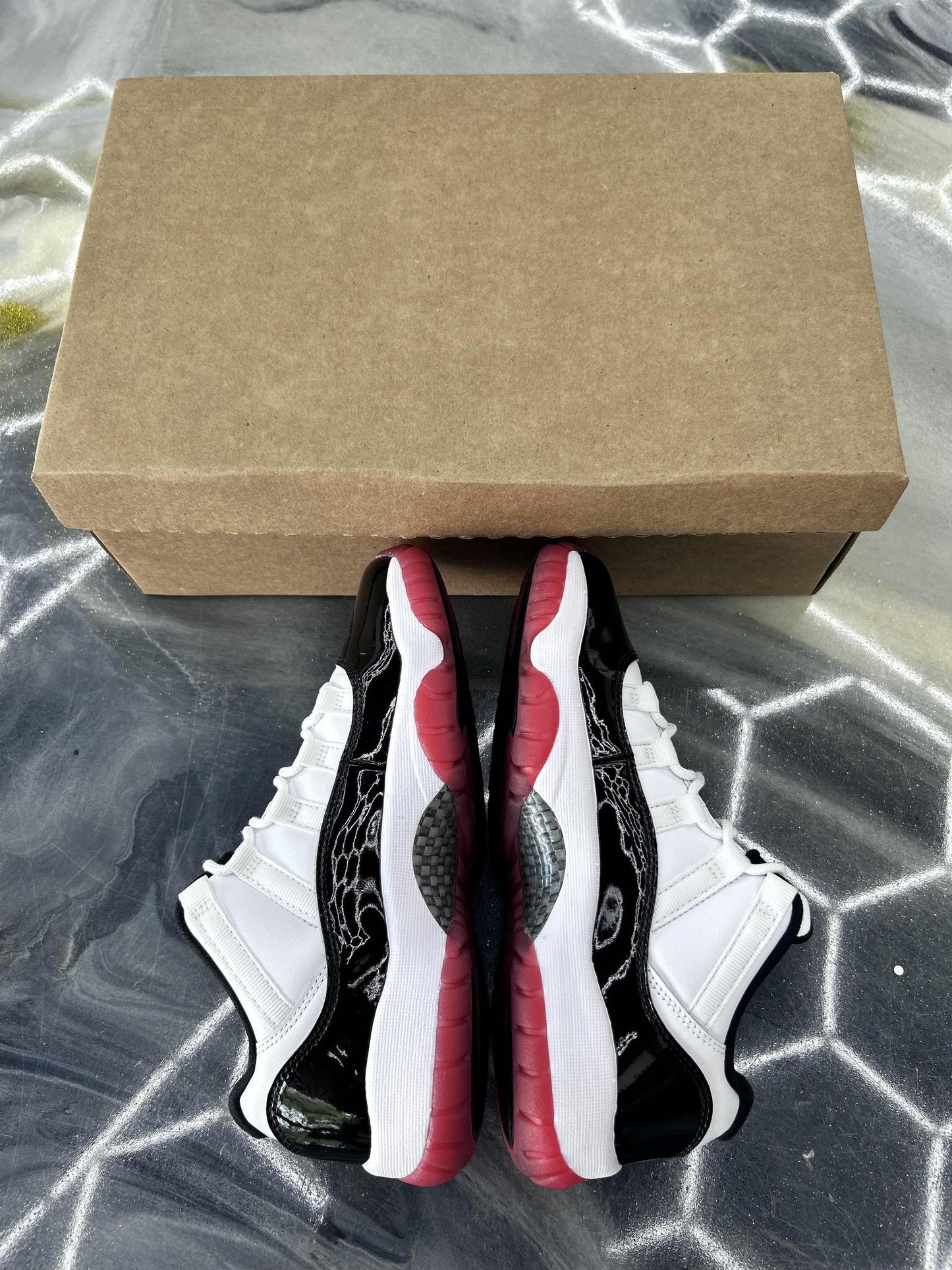 Jordan 11 Low Concord Bred Used Size 5Y/6.5W